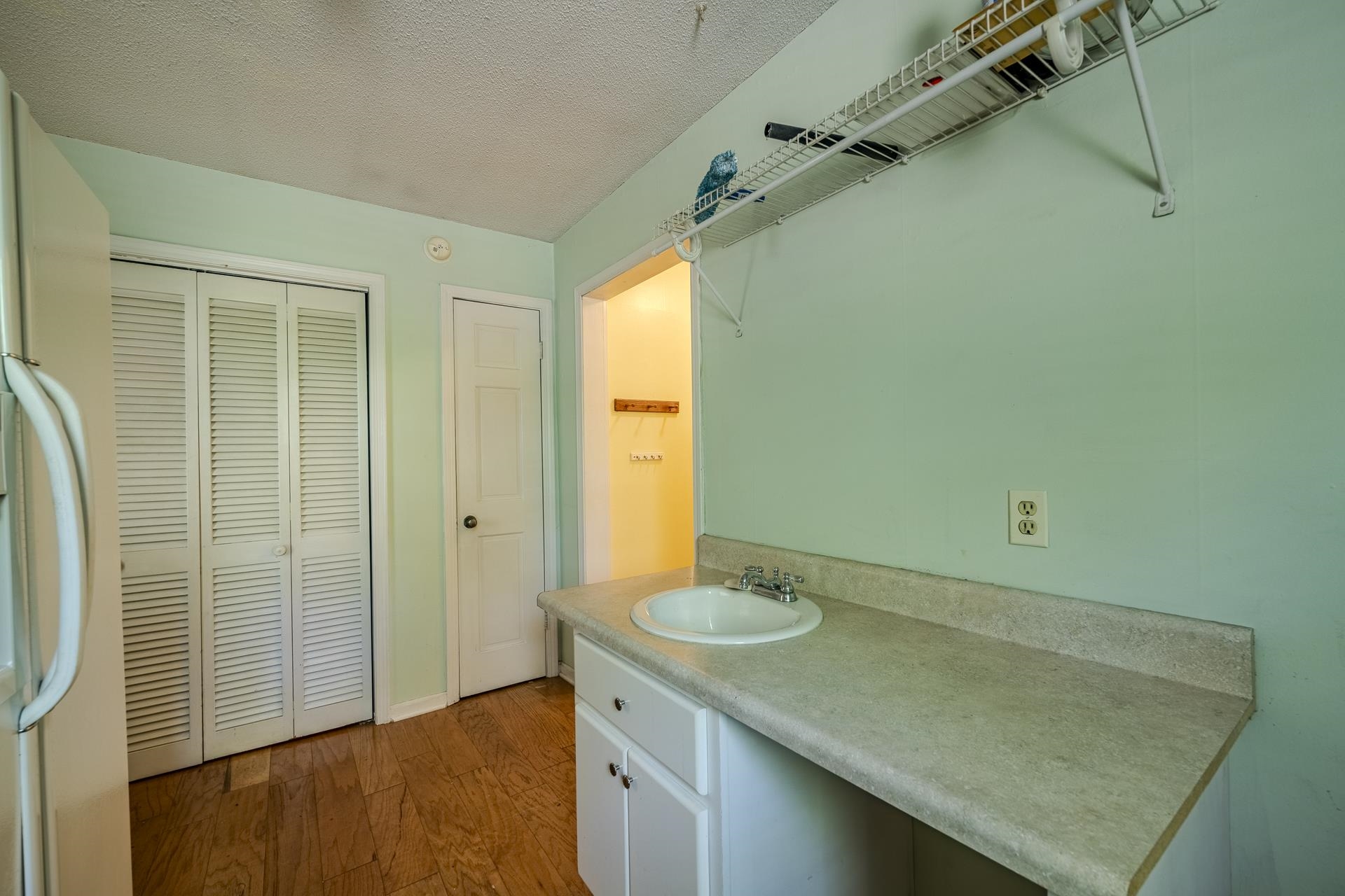 101 Bob St Property Photo 14