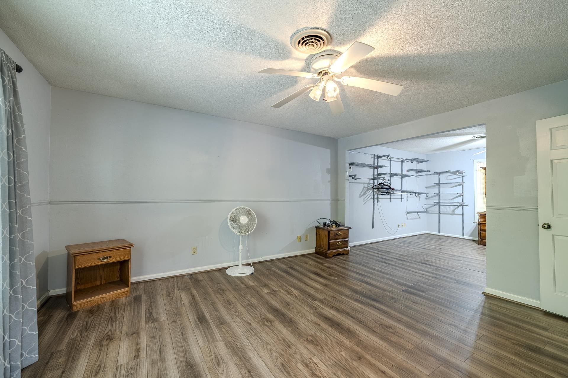 101 Bob St Property Photo 19