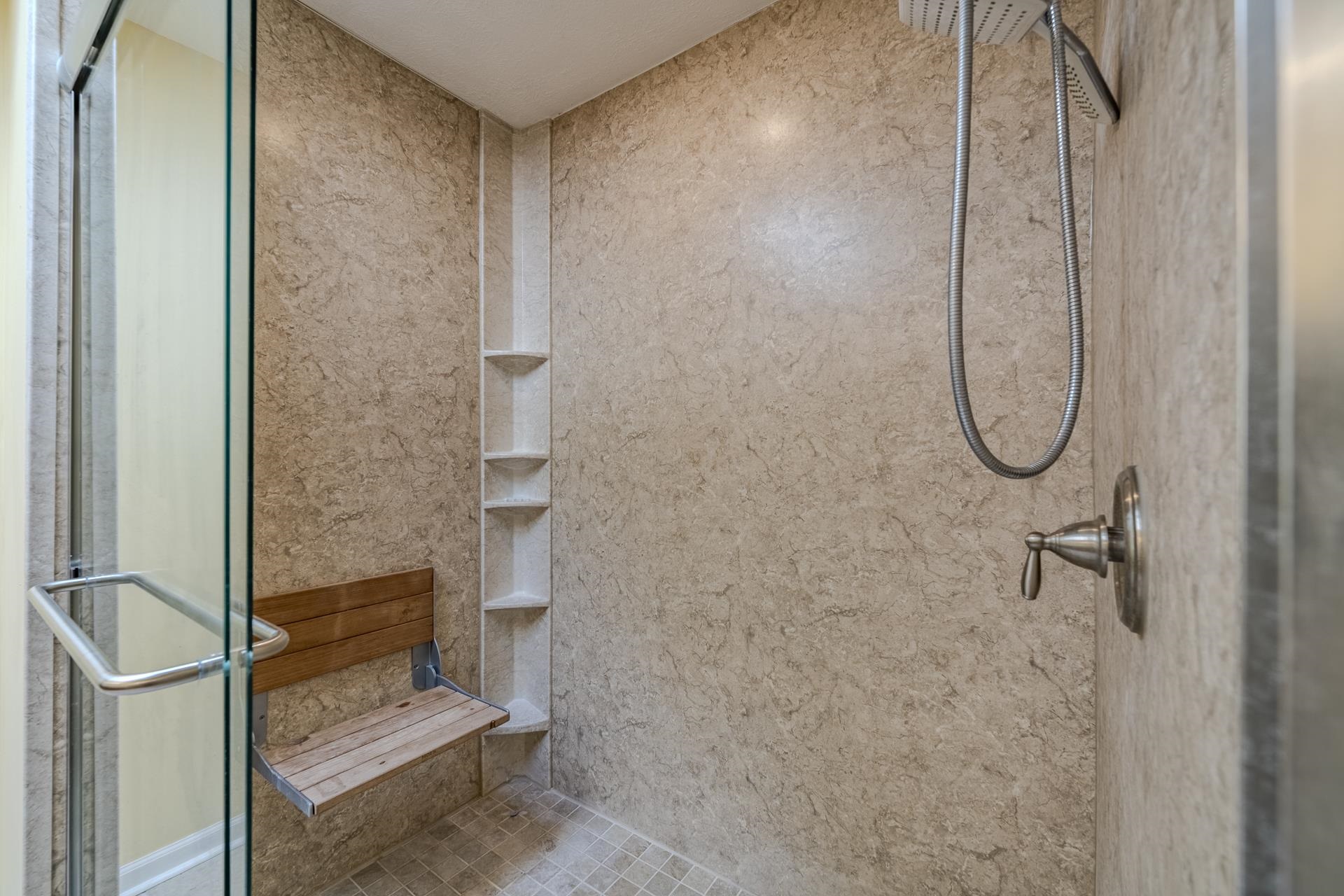 101 Bob St Property Photo 22