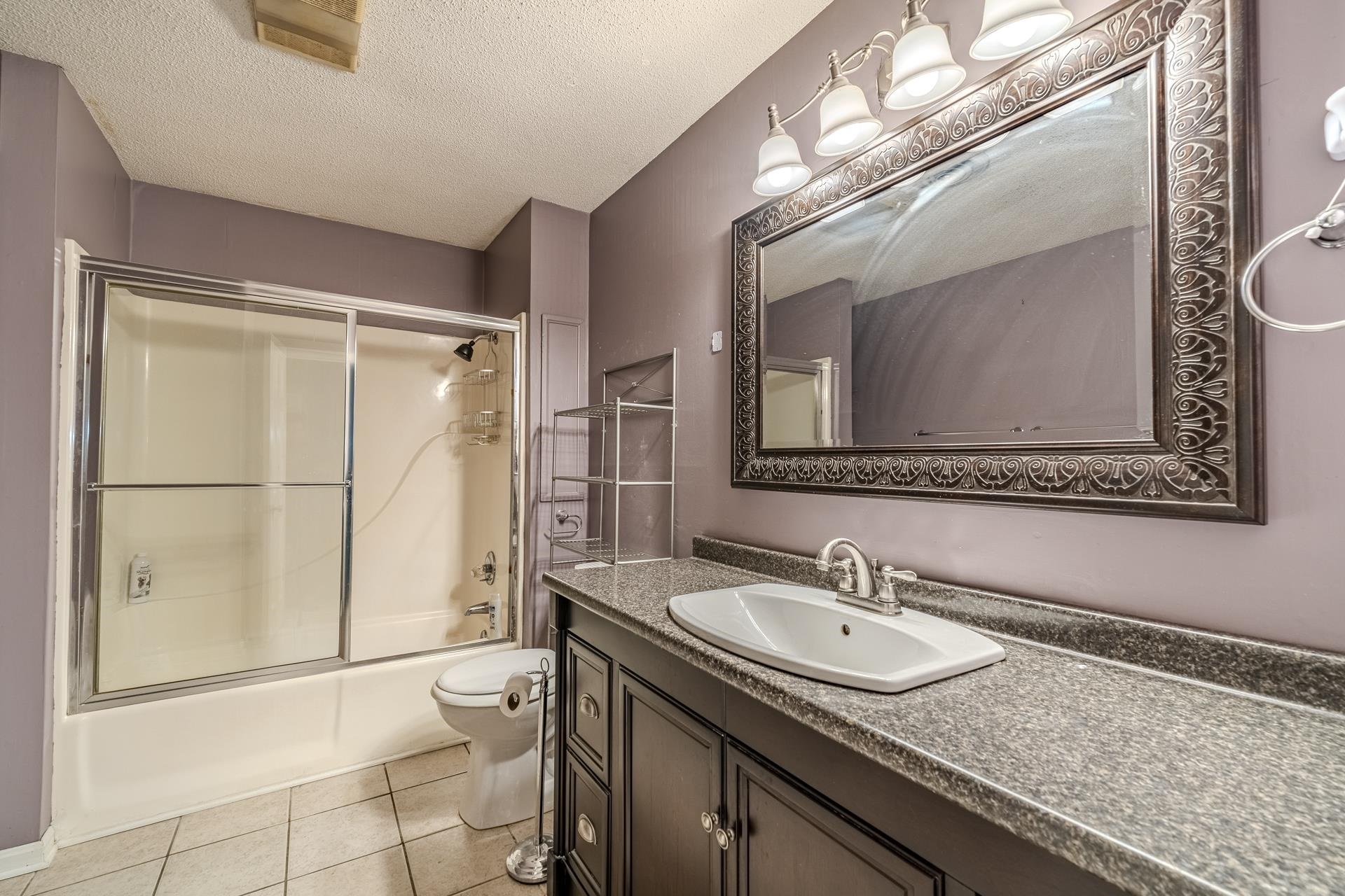 101 Bob St Property Photo 25