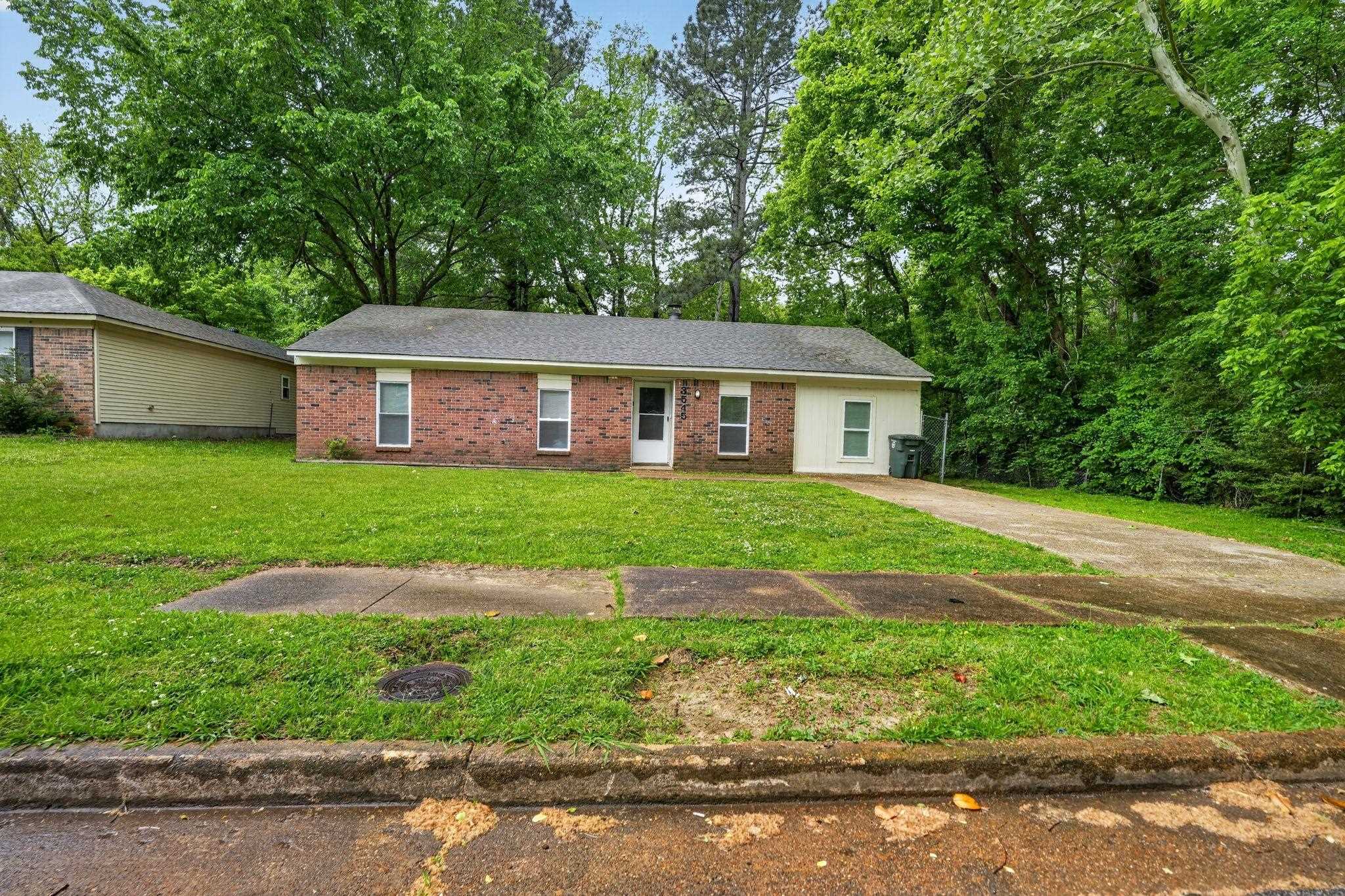 3545 VOLTAIRE AVE Property Photo 1
