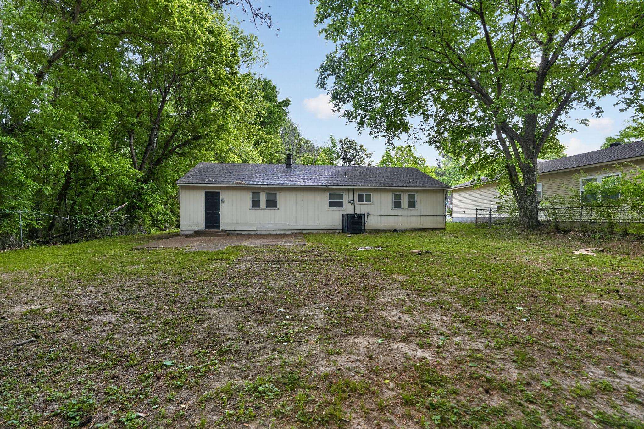 3545 Voltaire Ave Property Photo 8