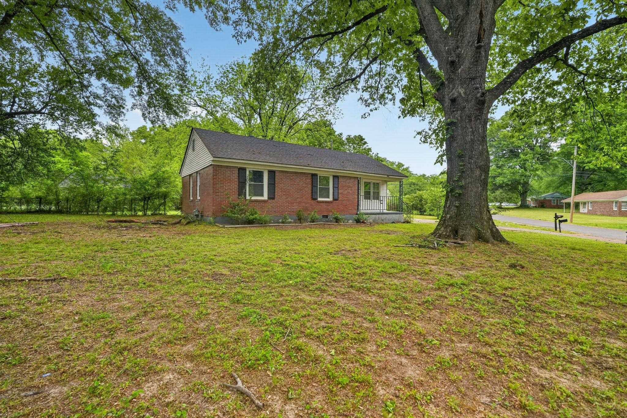 4067 Grantham Rd Property Photo 2