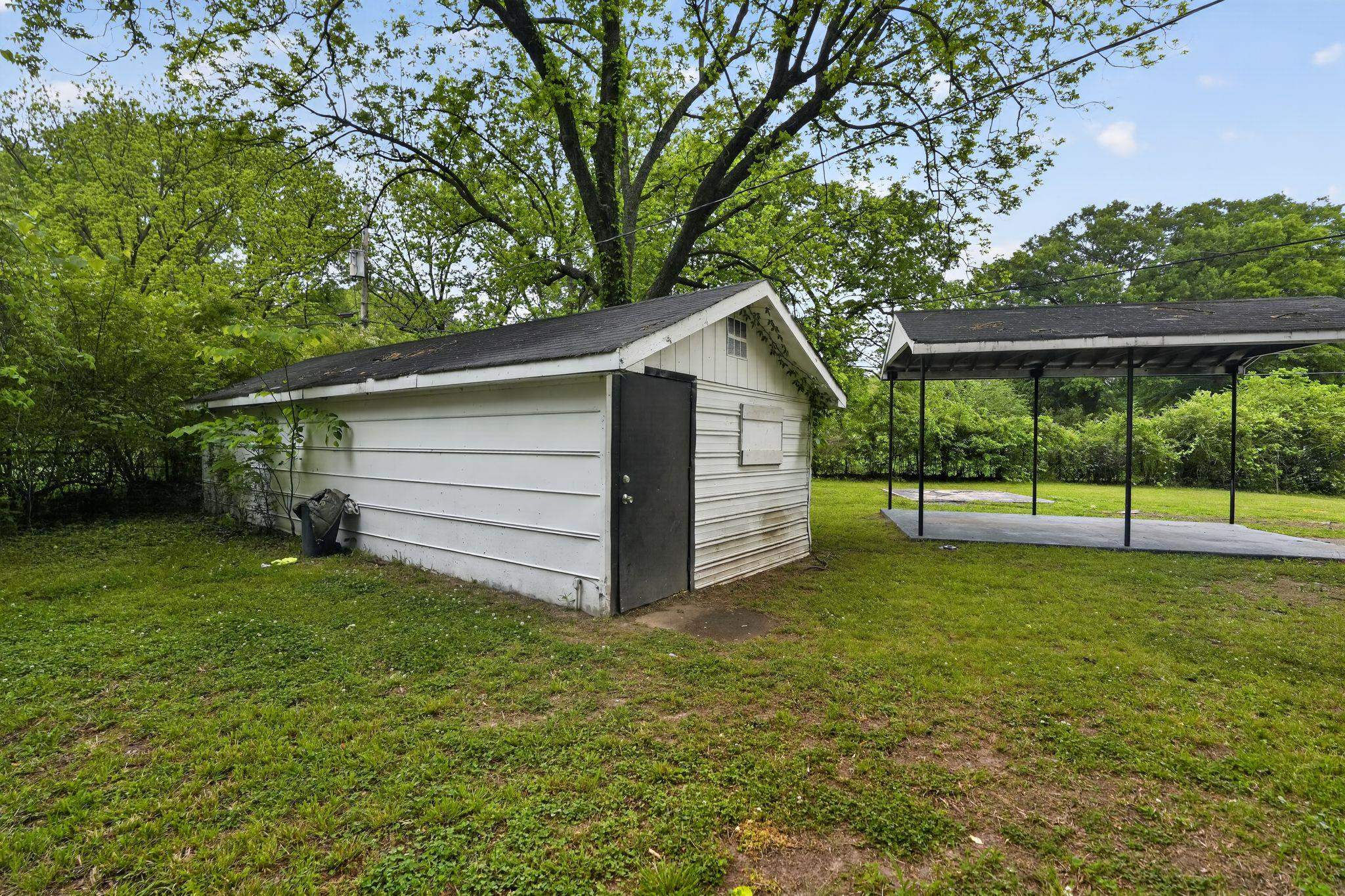 4067 Grantham Rd Property Photo 8