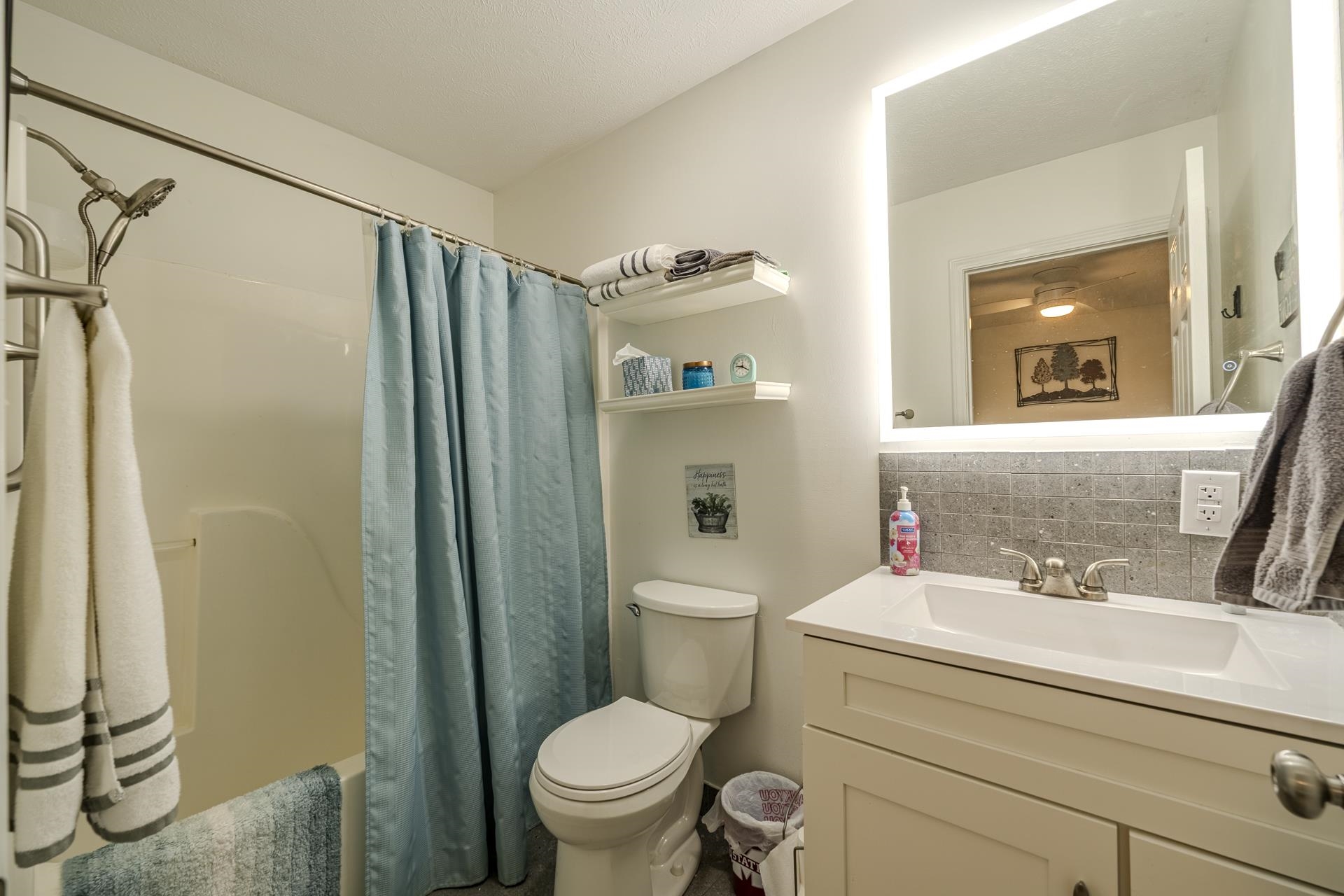 325 Murray Ln Property Photo 16