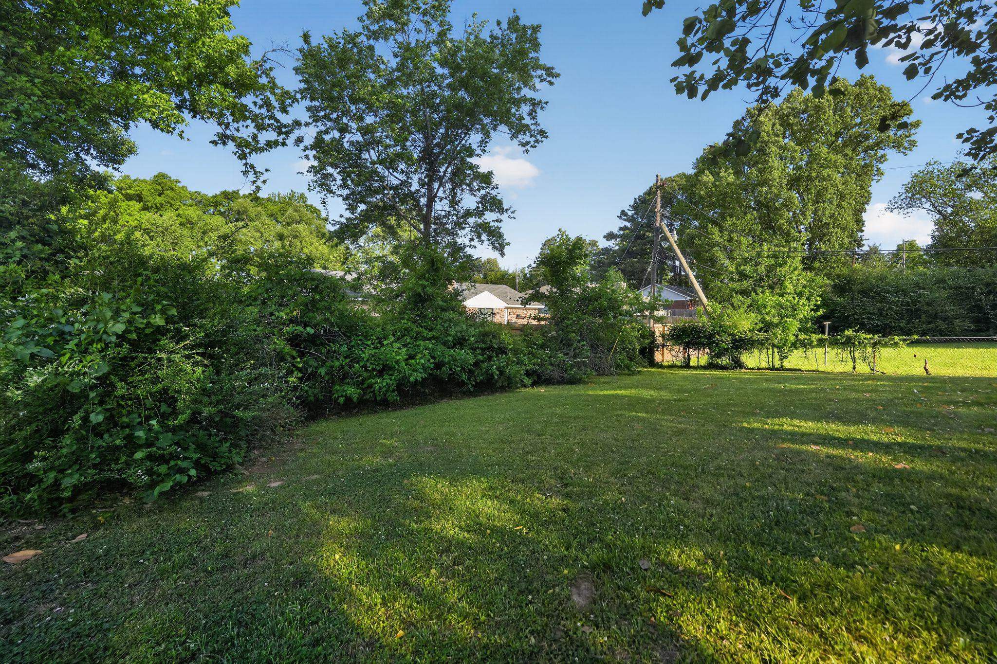 3929 Pippin St Property Photo 5