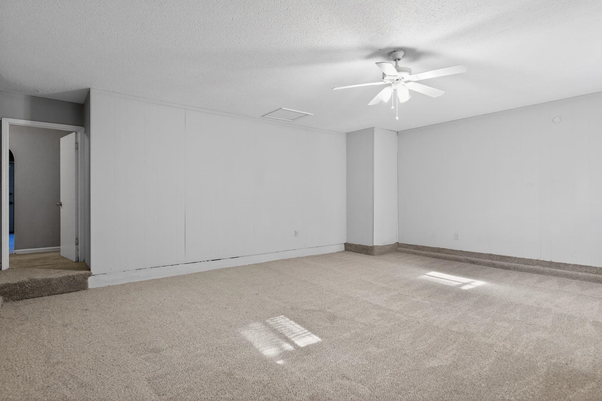 3929 Pippin St Property Photo 13