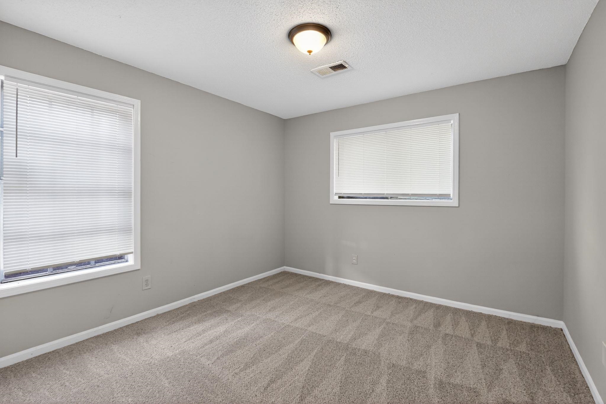 3929 Pippin St Property Photo 14
