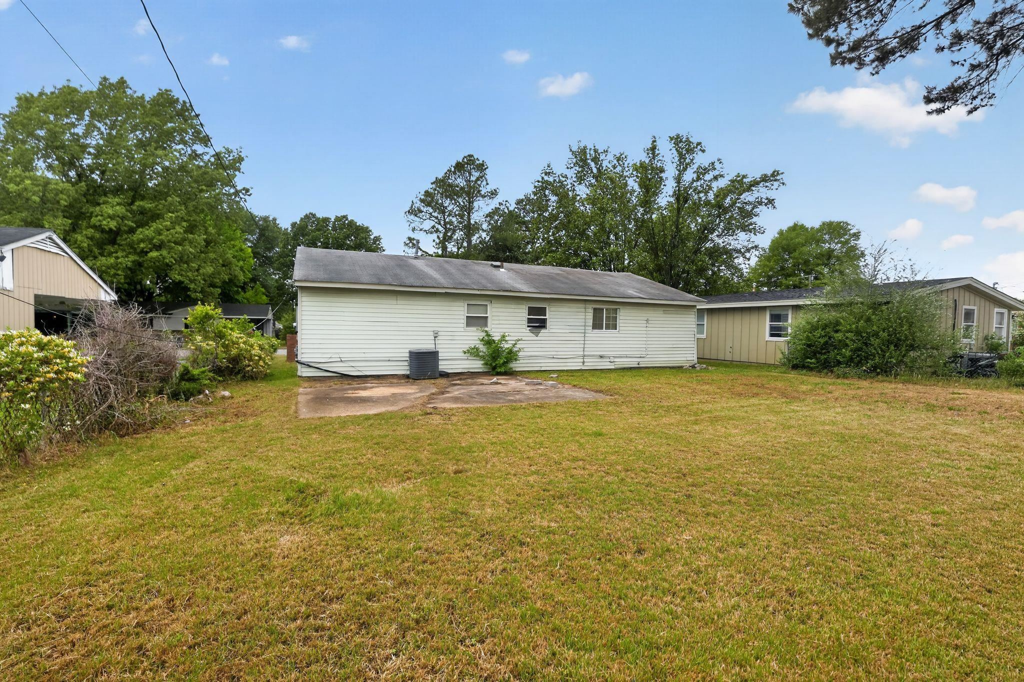 4274 Deerland St Property Photo 4