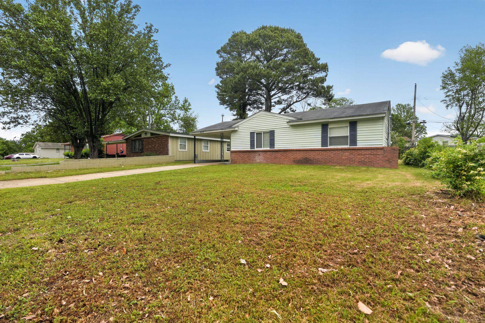 4274 Deerland St Property Photo 12