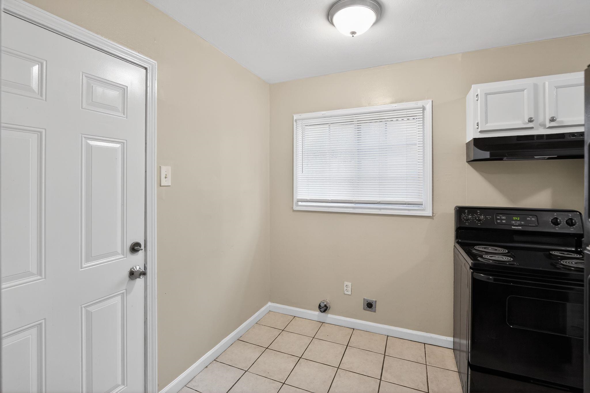 4274 Deerland St Property Photo 31