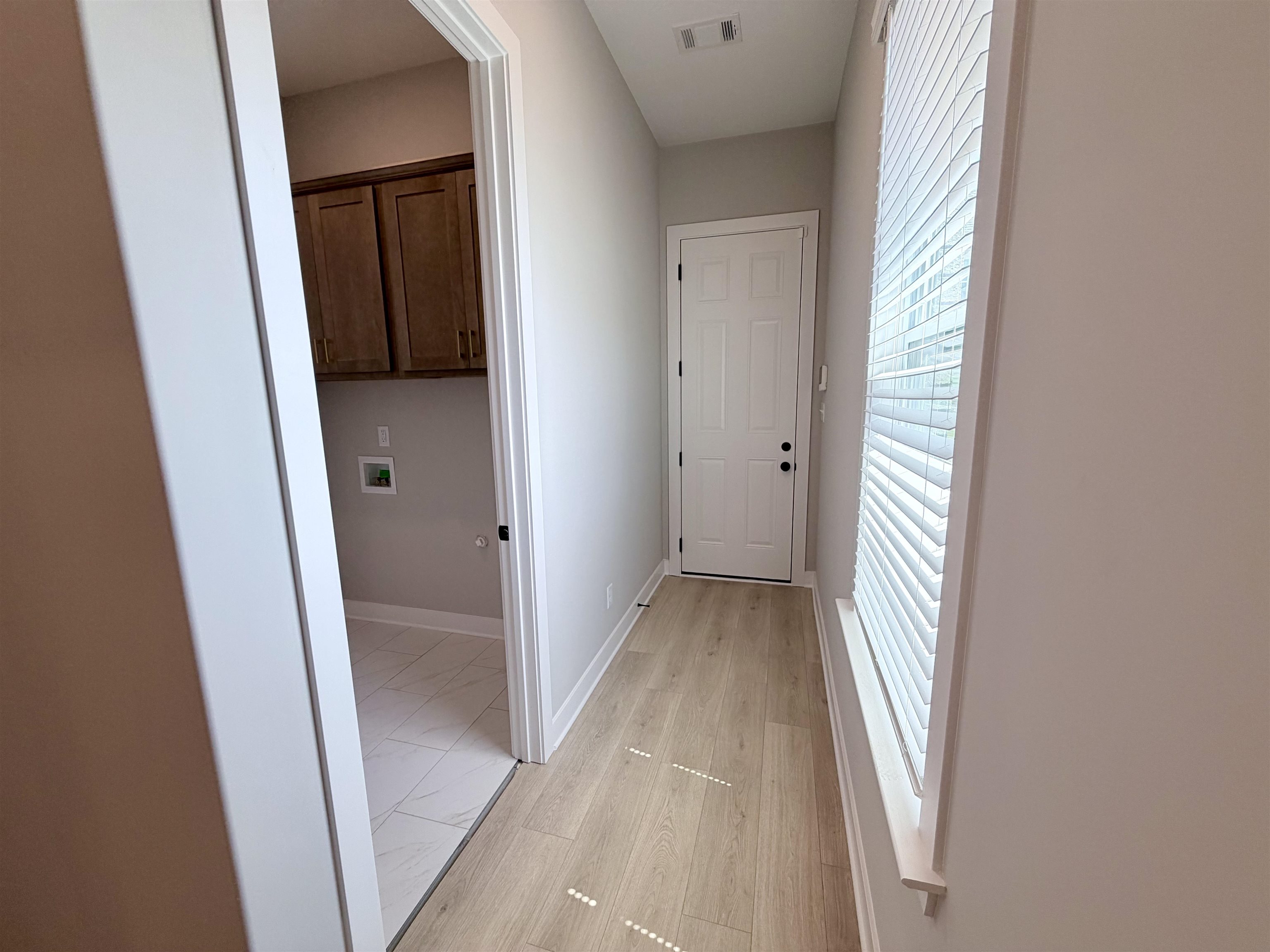 10230 Louanne Dr Property Photo 14