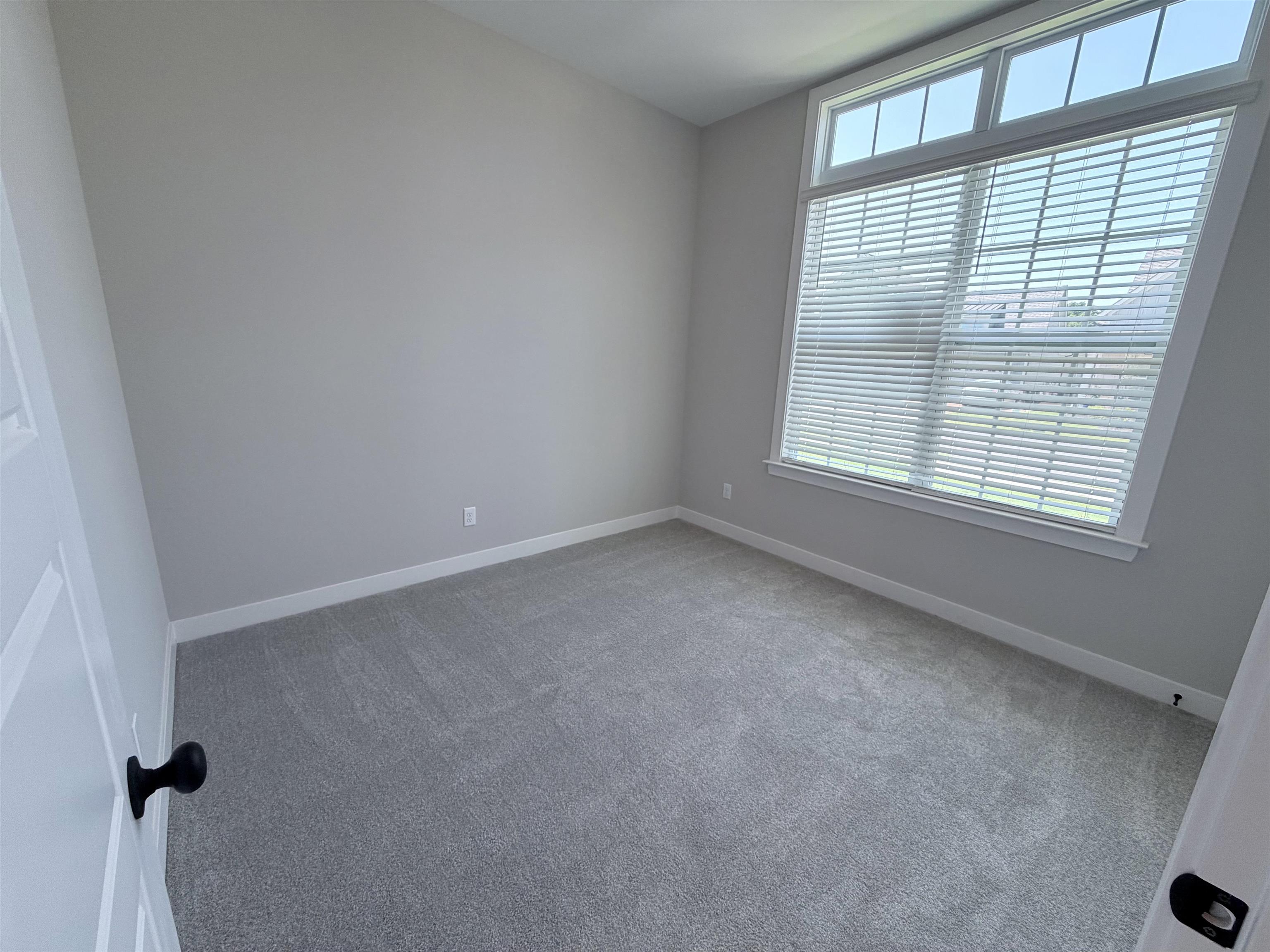 10230 Louanne Dr Property Photo 23