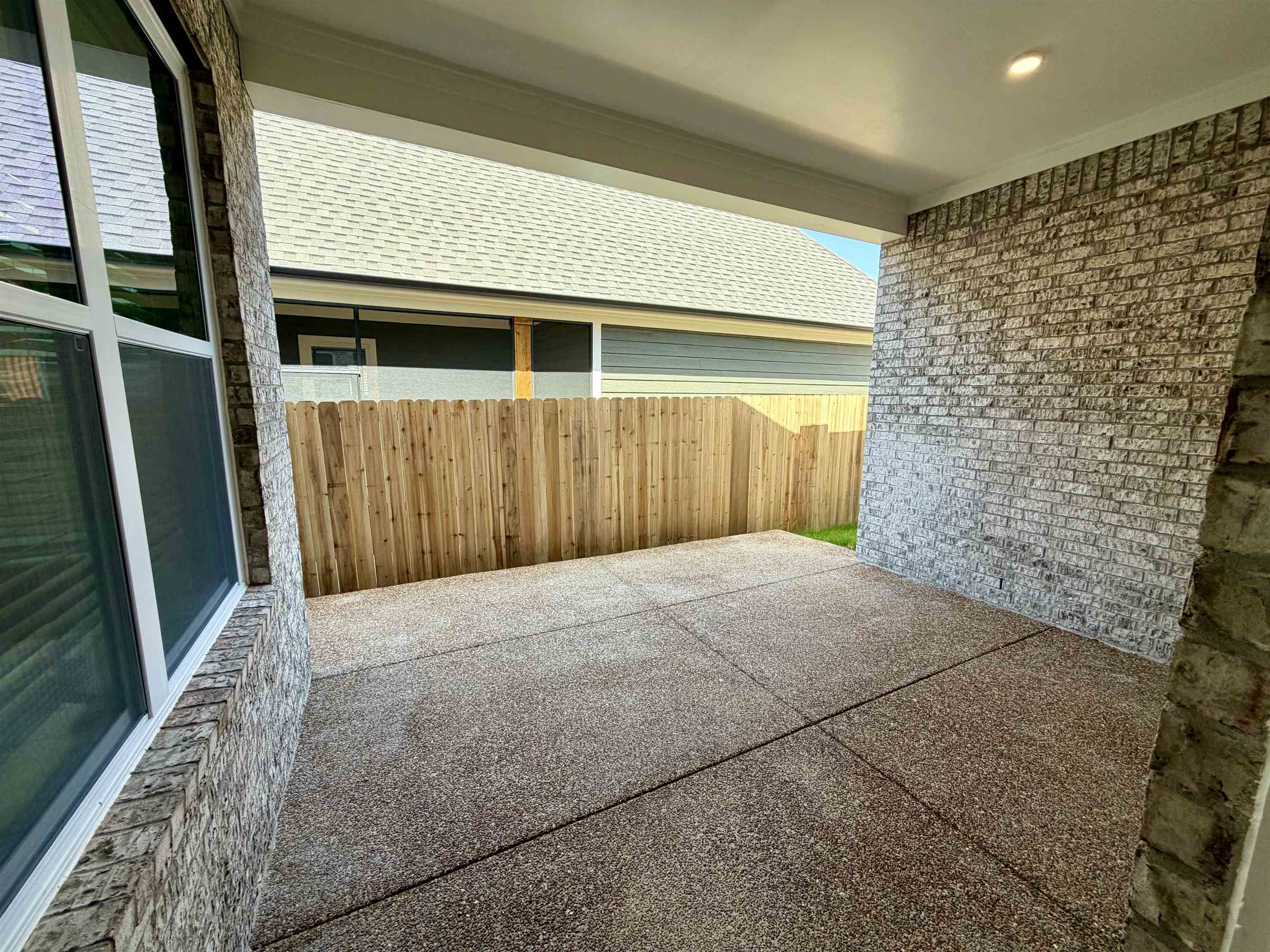 10230 Louanne Dr Property Photo 27