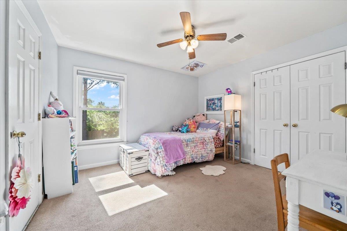 415 E Valleywood Cv Property Photo 22
