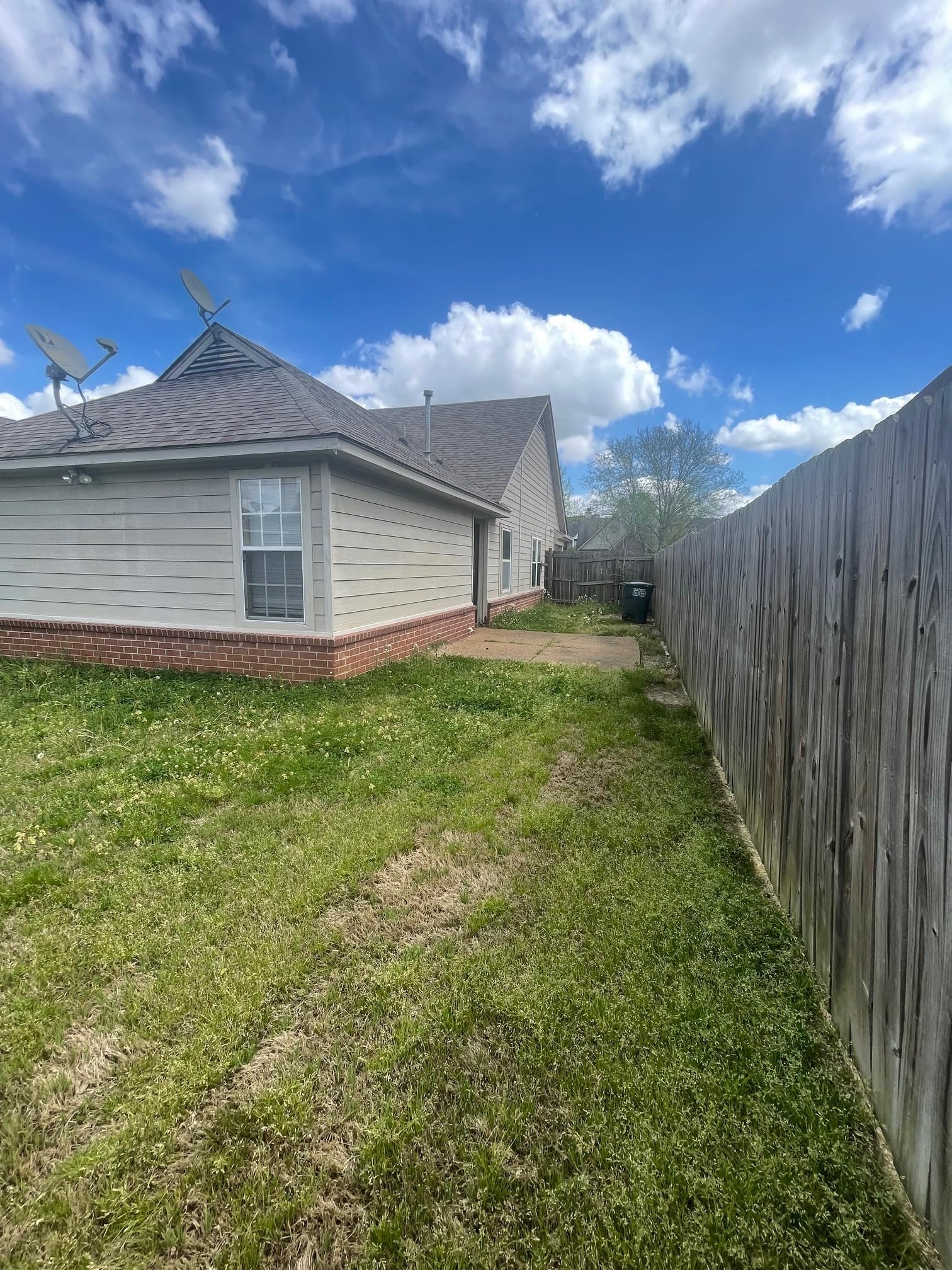 7068 Millers Glen Way Property Photo 15