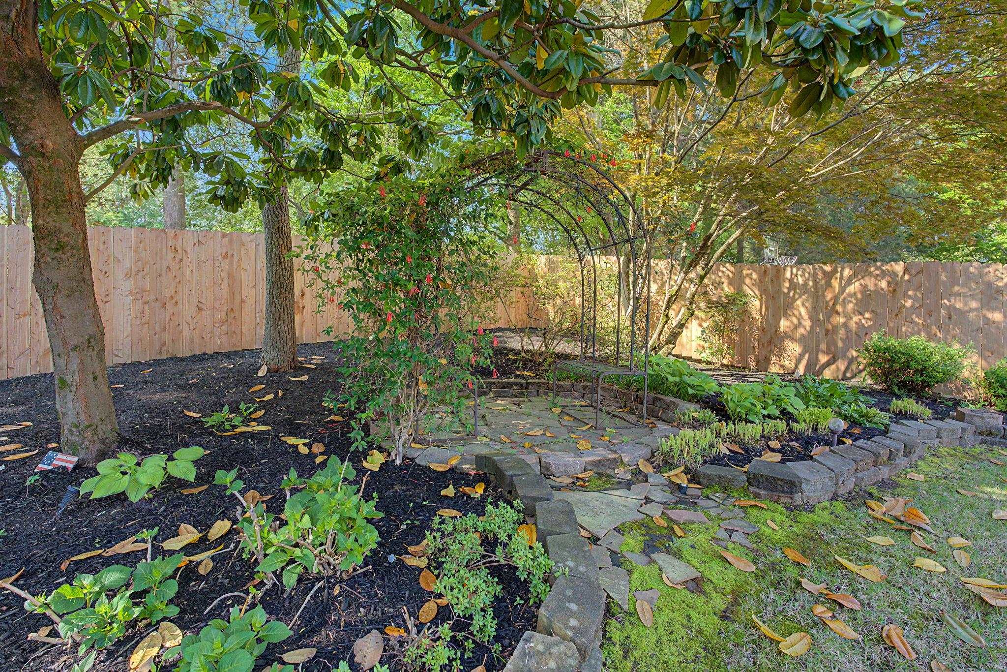 337 Revell Cv Property Photo 34