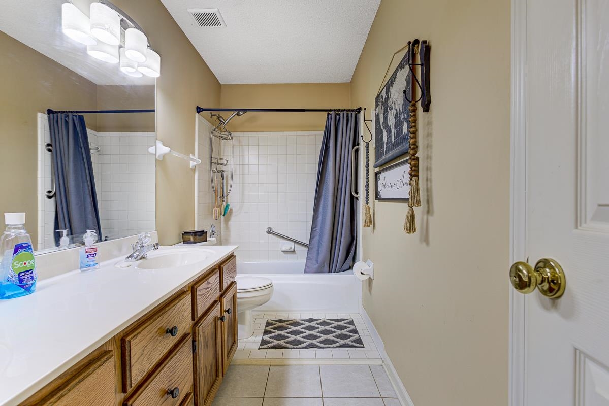 1614 Wayside Cv Property Photo 19