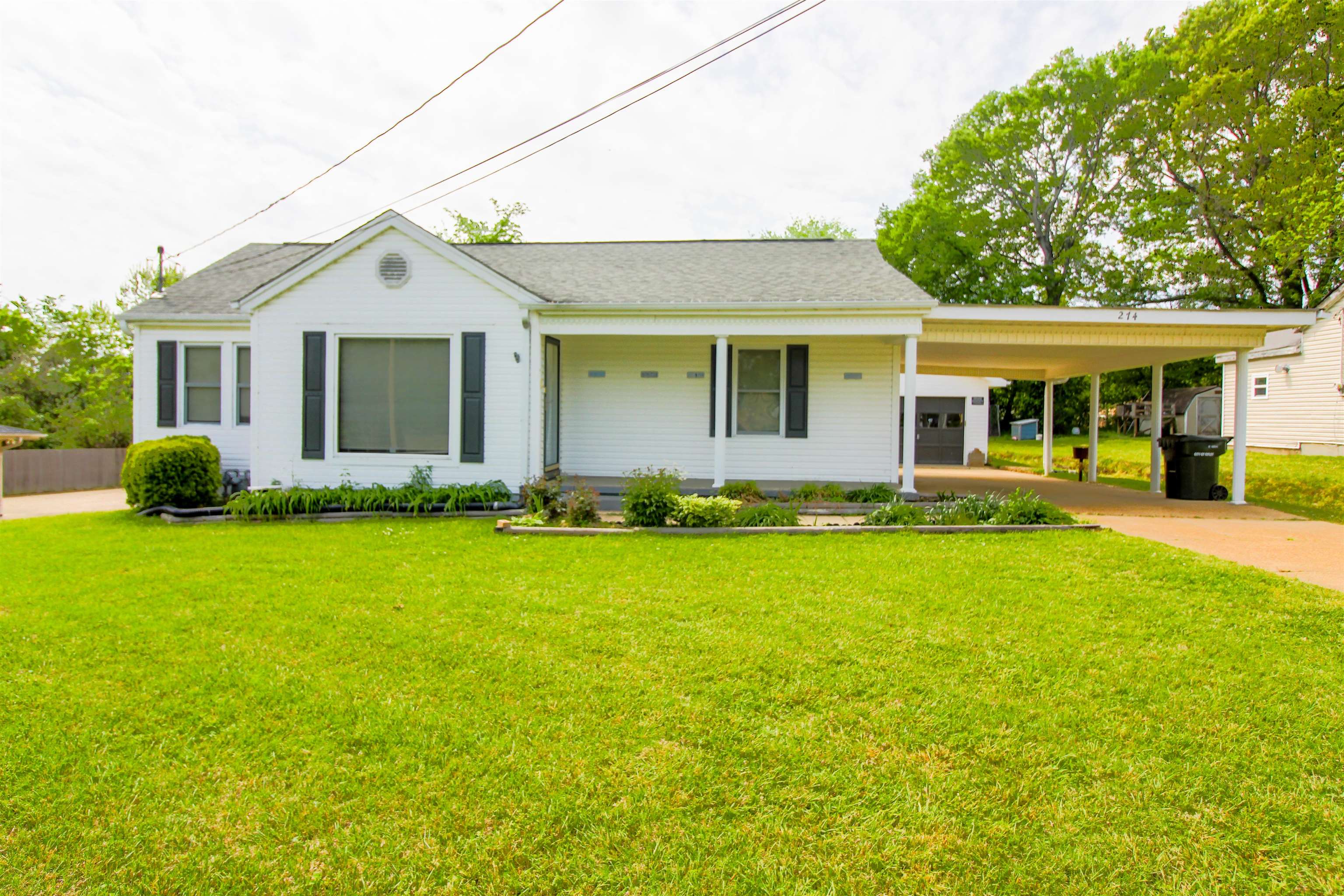 274 Joann St Property Photo 1