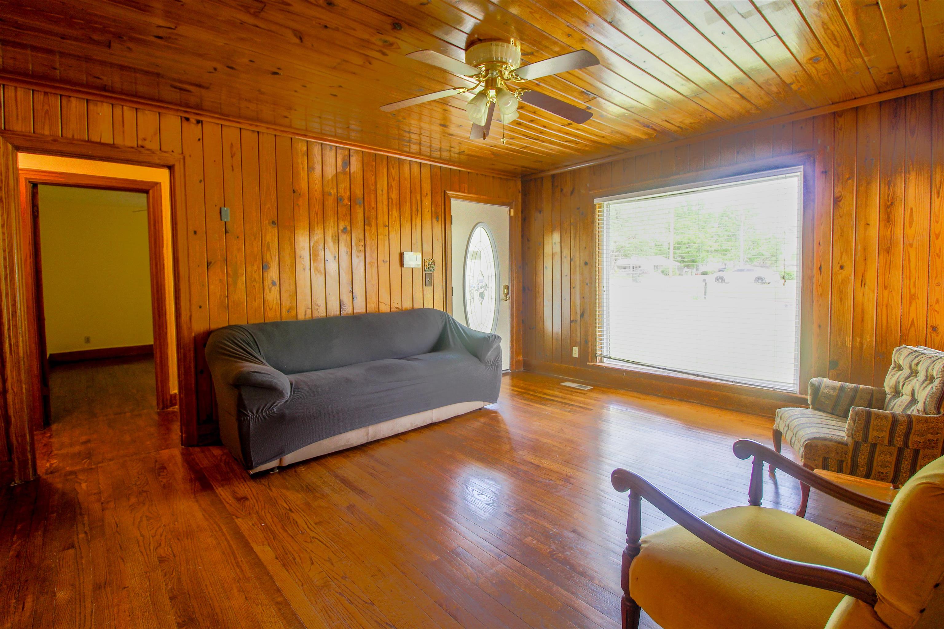 274 Joann St Property Photo 2