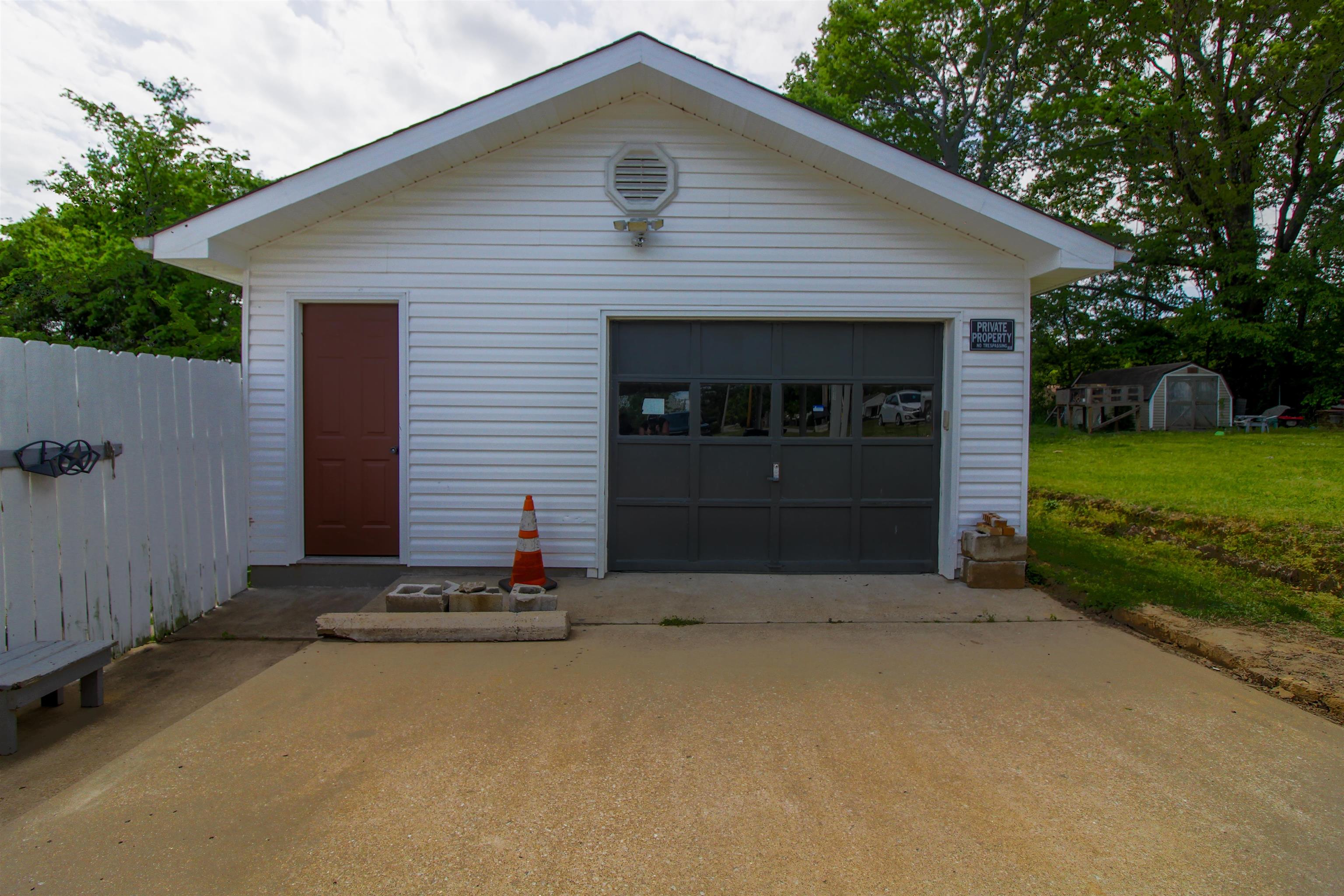 274 Joann St Property Photo 28