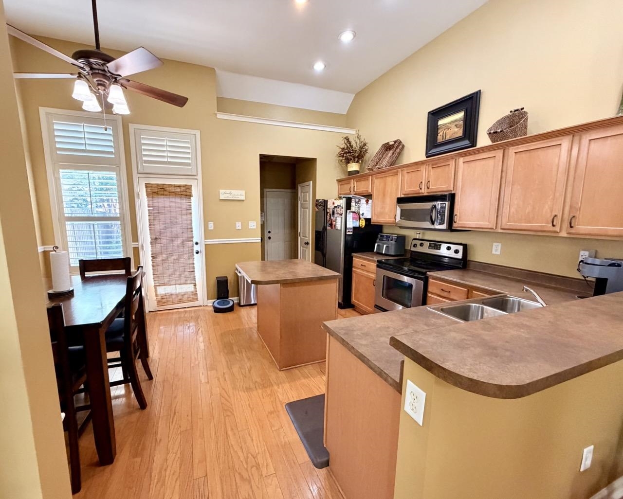 1885 Talisker Dr Property Photo 3