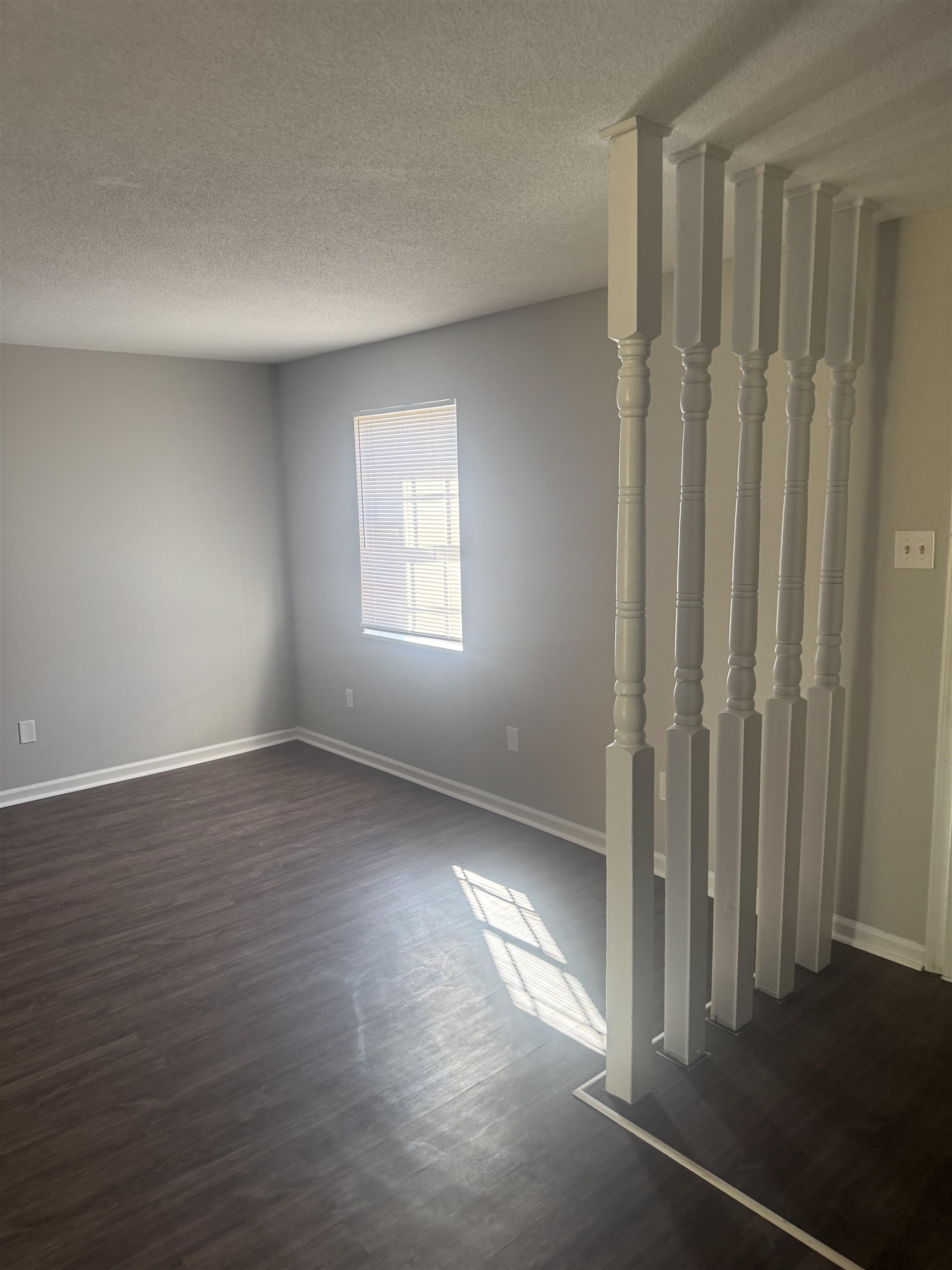 996 University St Property Photo 3