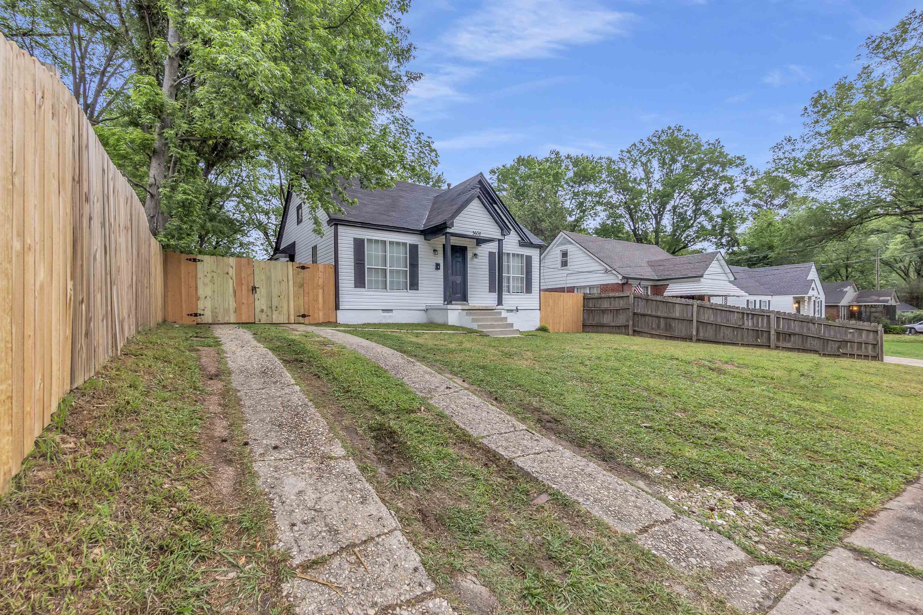 3608 Bowen Ave Property Photo 2