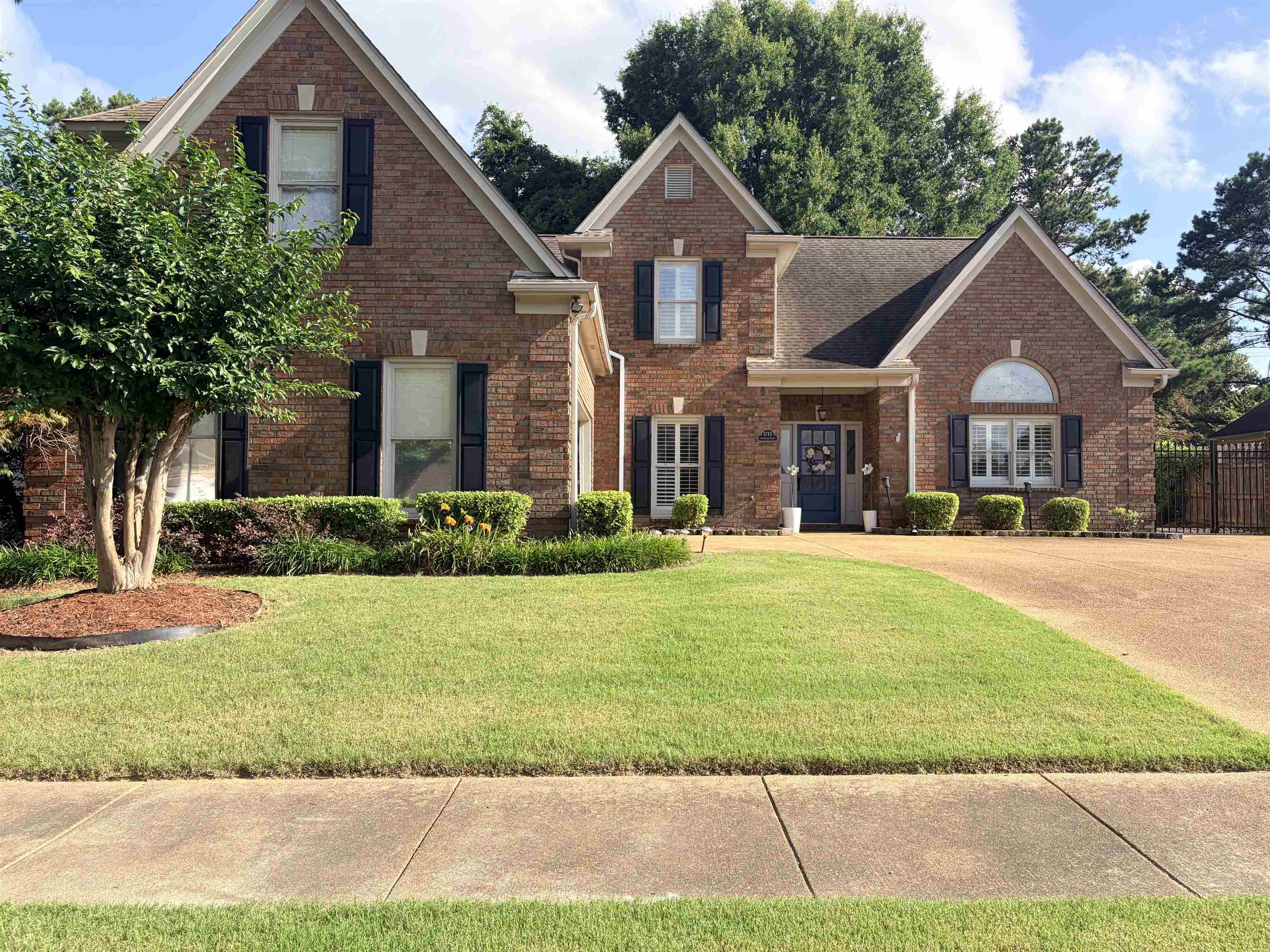 1715 GOLDSMITH CT Property Photo 1