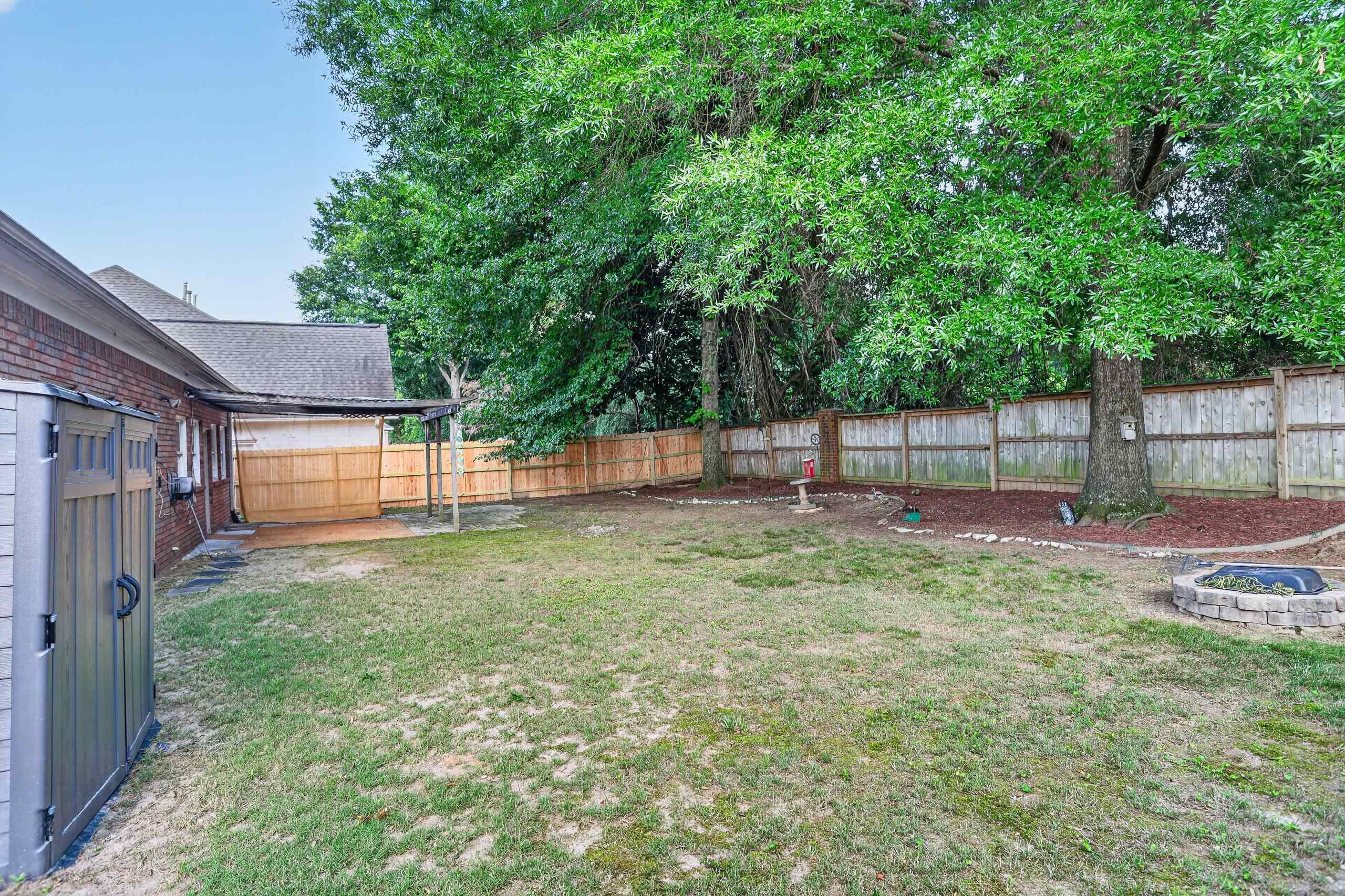 1715 Goldsmith Ct Property Photo 23