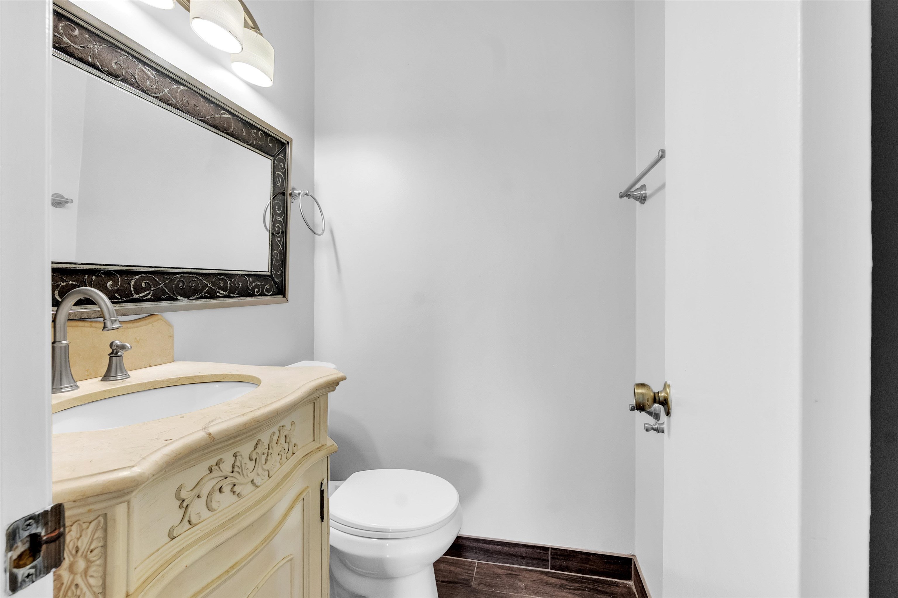 1903 Capri Rd Property Photo 16