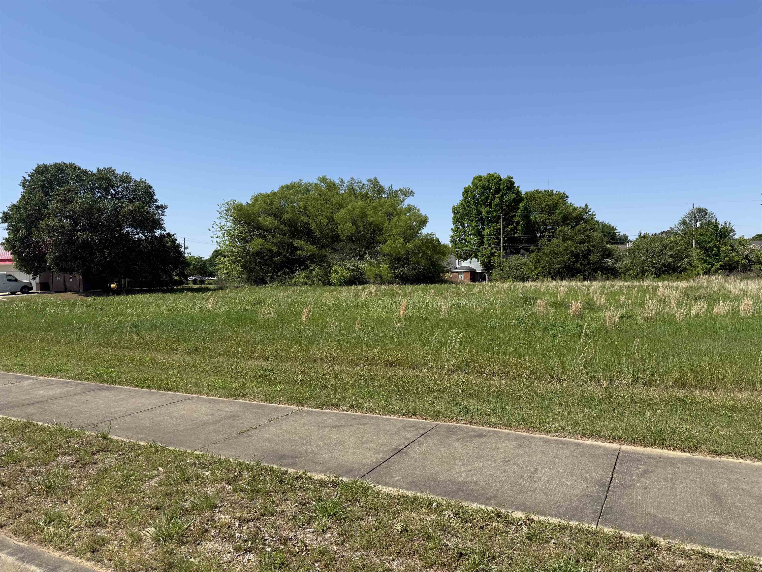 Reese Rd Property Photo 2