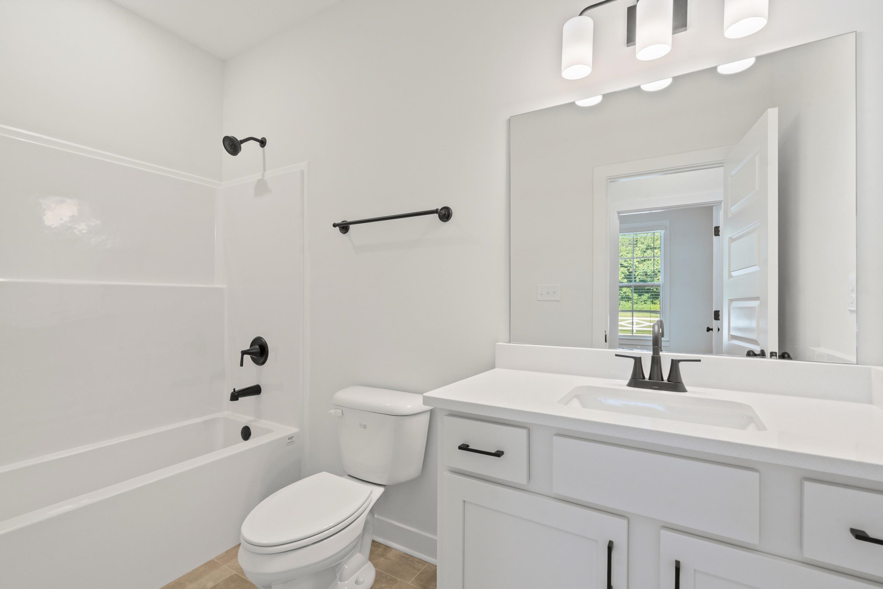 1127 Green Meadows Blvd Property Photo 12