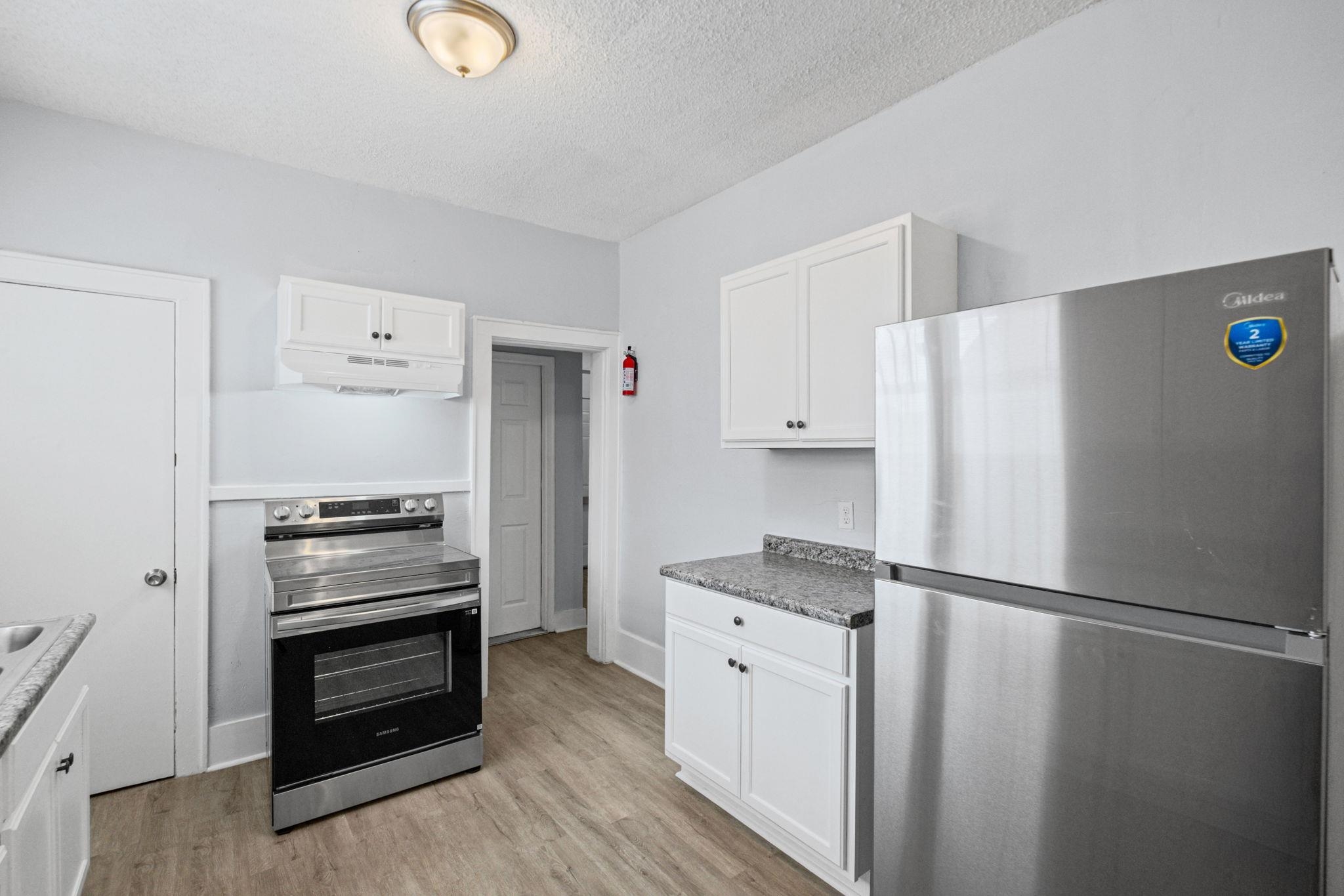 1024 Maury St Property Photo 10
