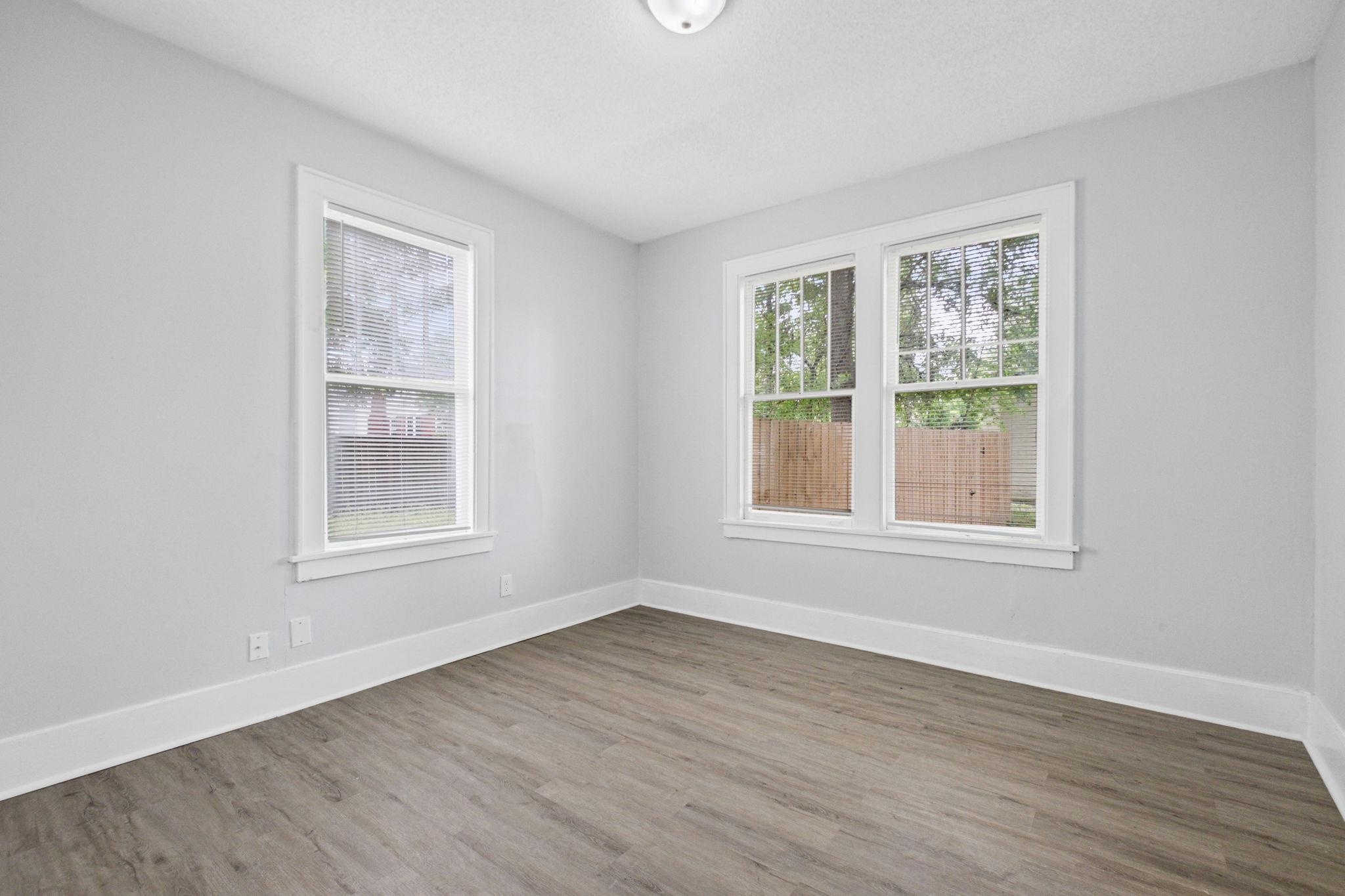 1024 Maury St Property Photo 14