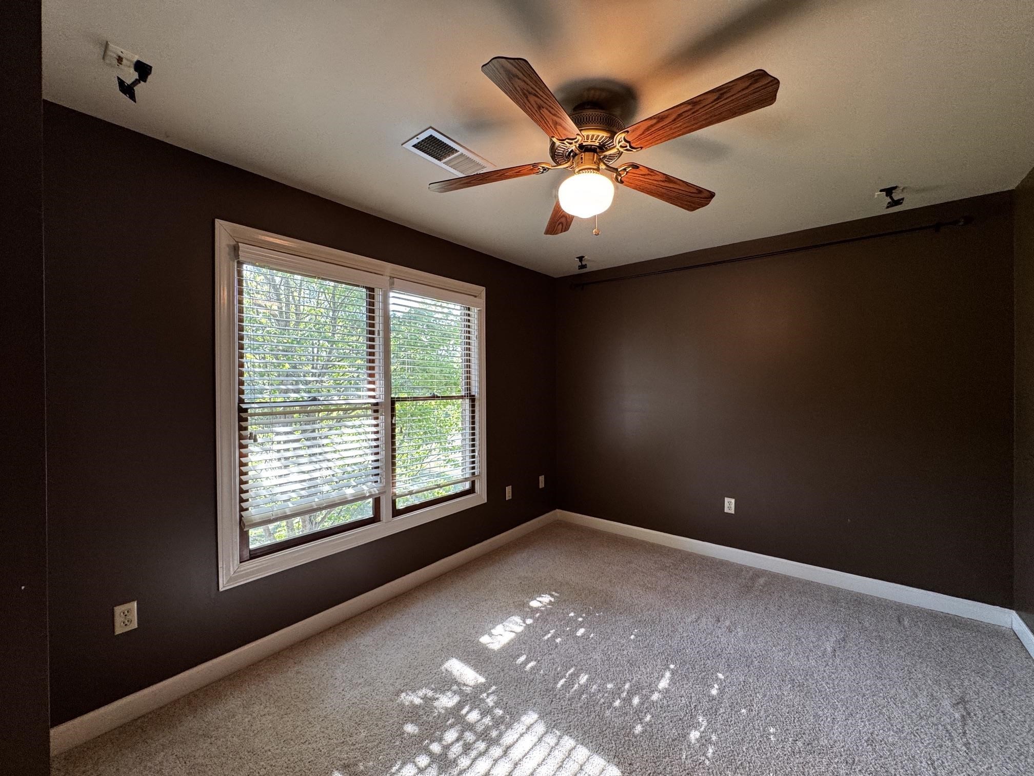 439 Mclillie Ln Property Photo 22