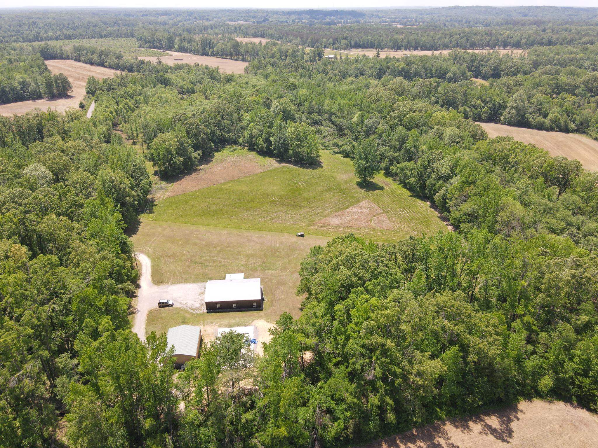 710 Harlon Iron Rd Property Photo 1