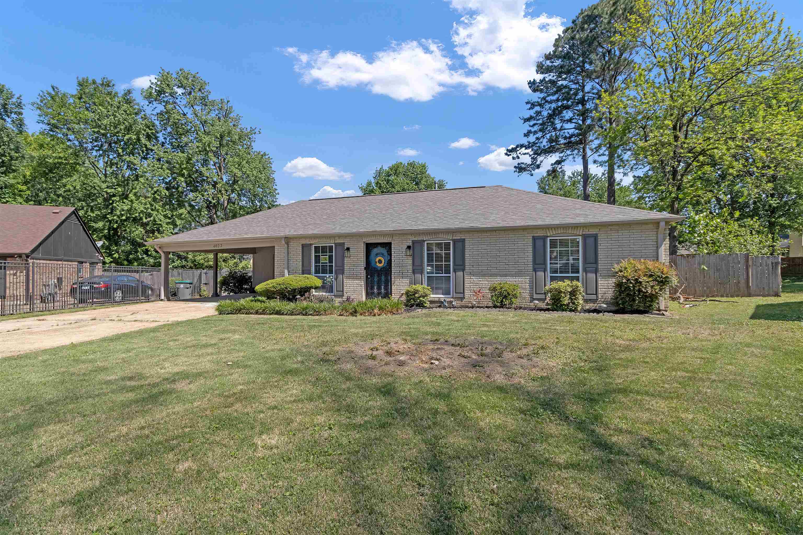 4022 Chinaberry Cv Property Photo 3