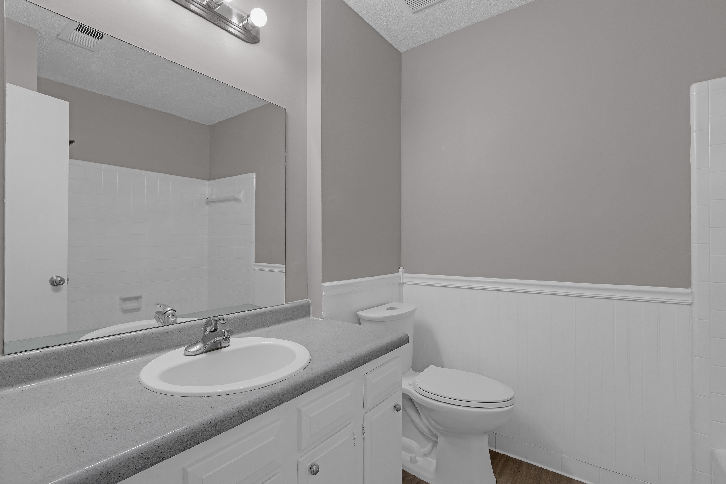 4022 Chinaberry Cv Property Photo 16