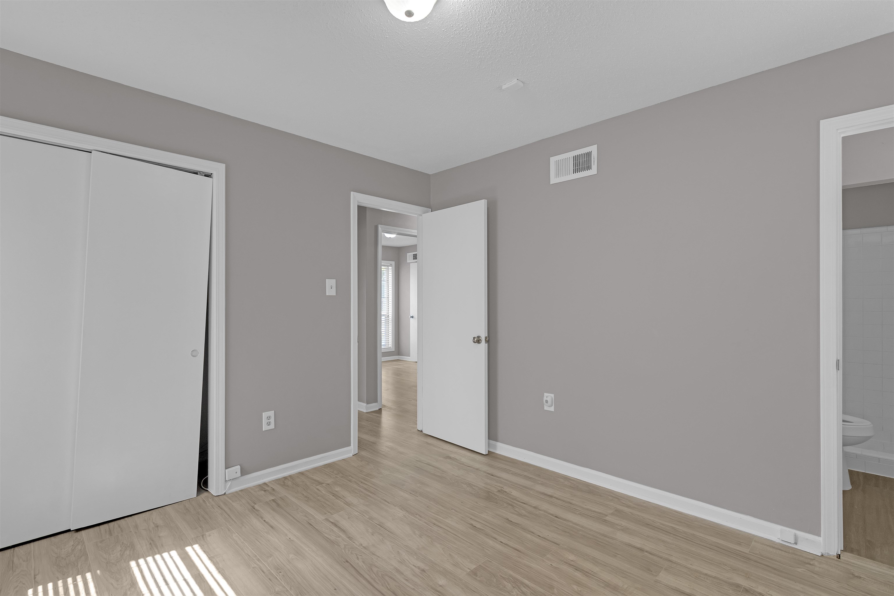 4022 Chinaberry Cv Property Photo 21