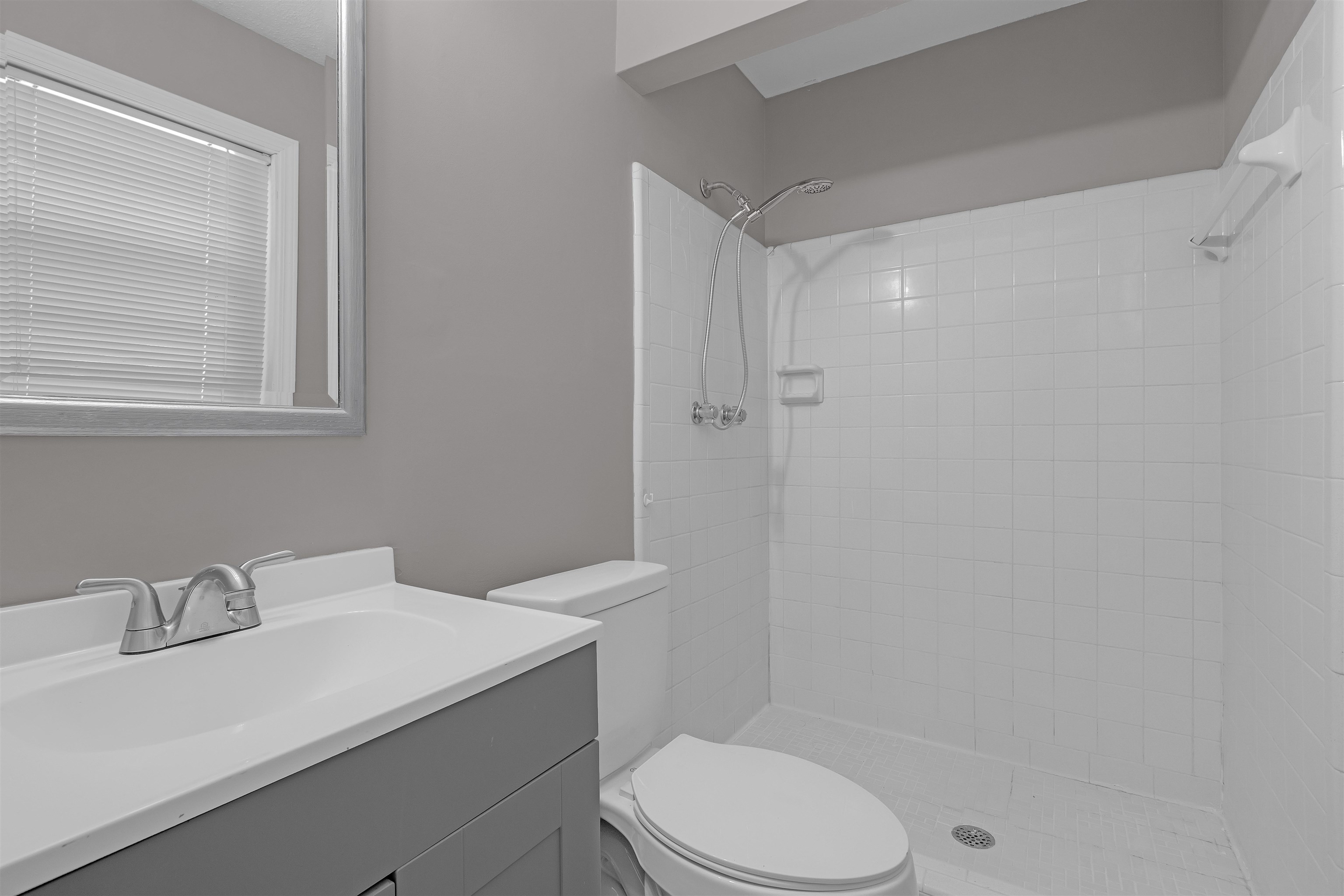 4022 Chinaberry Cv Property Photo 22