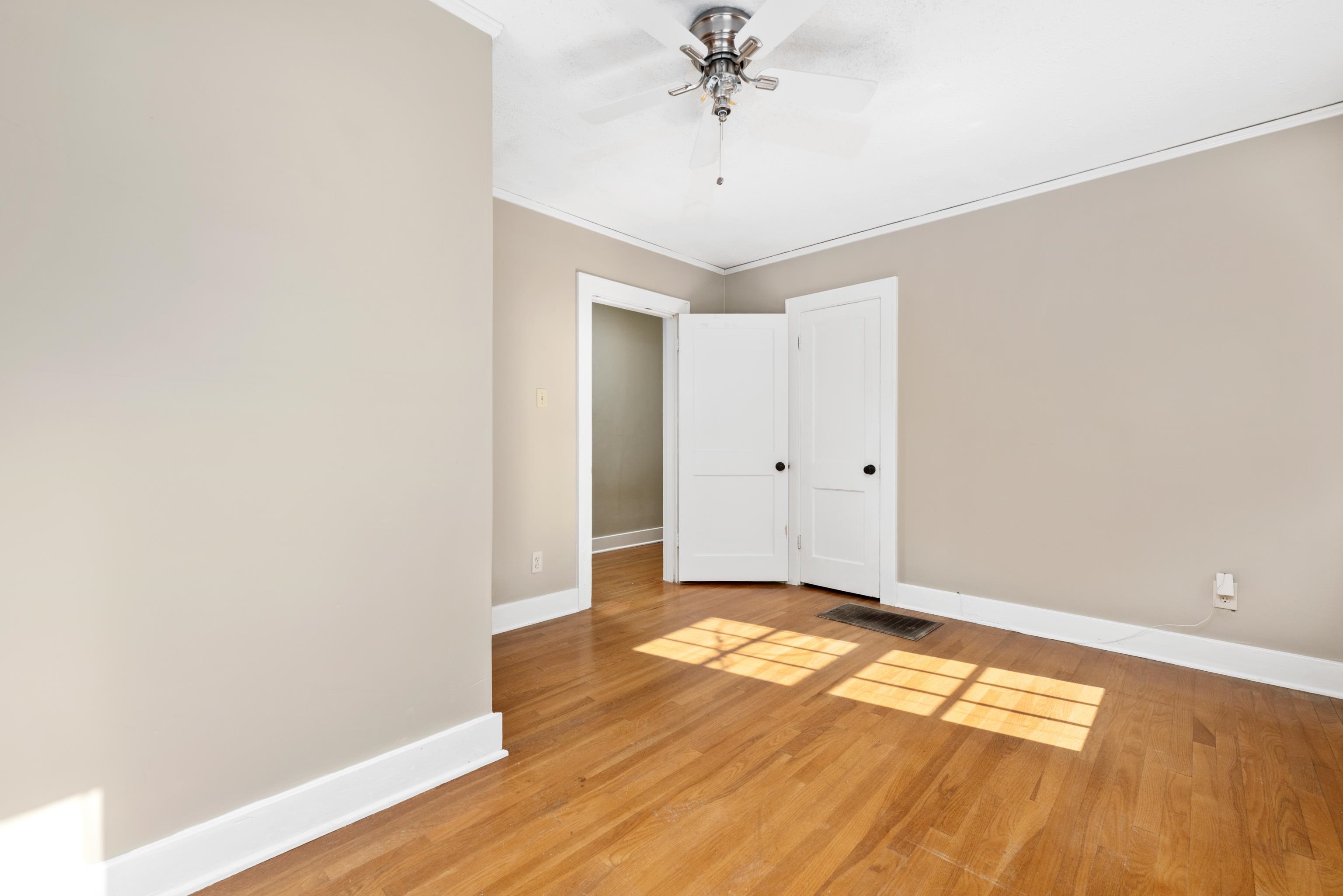 3592 Cowden Ave Property Photo 13