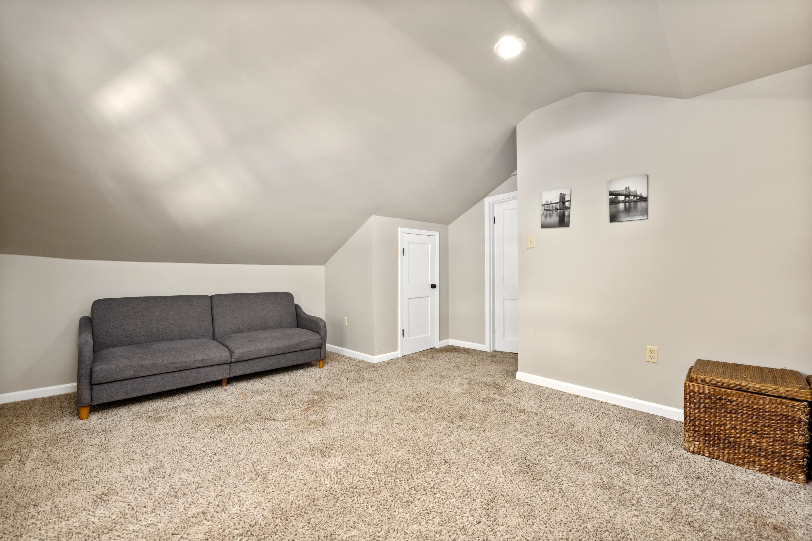 3592 Cowden Ave Property Photo 21