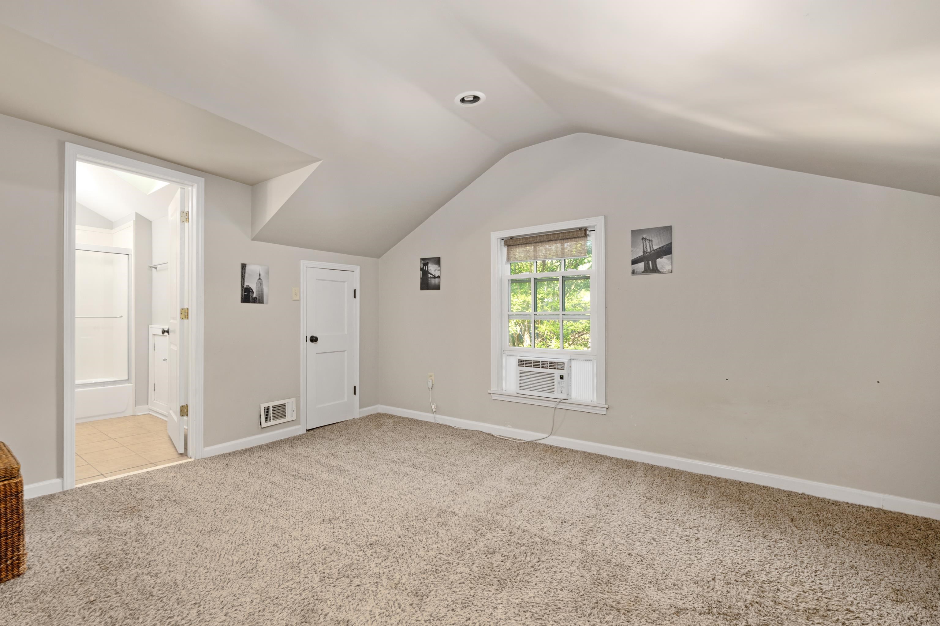 3592 Cowden Ave Property Photo 22