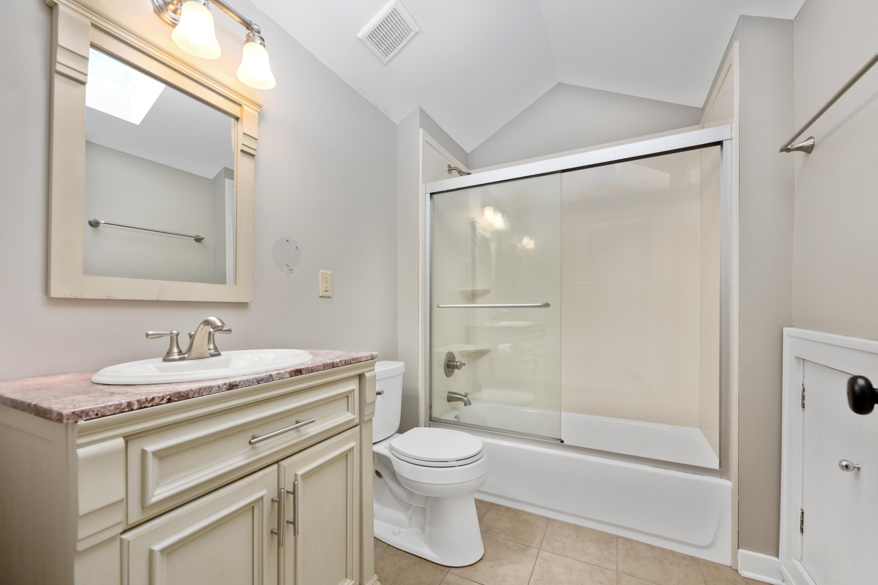 3592 Cowden Ave Property Photo 23