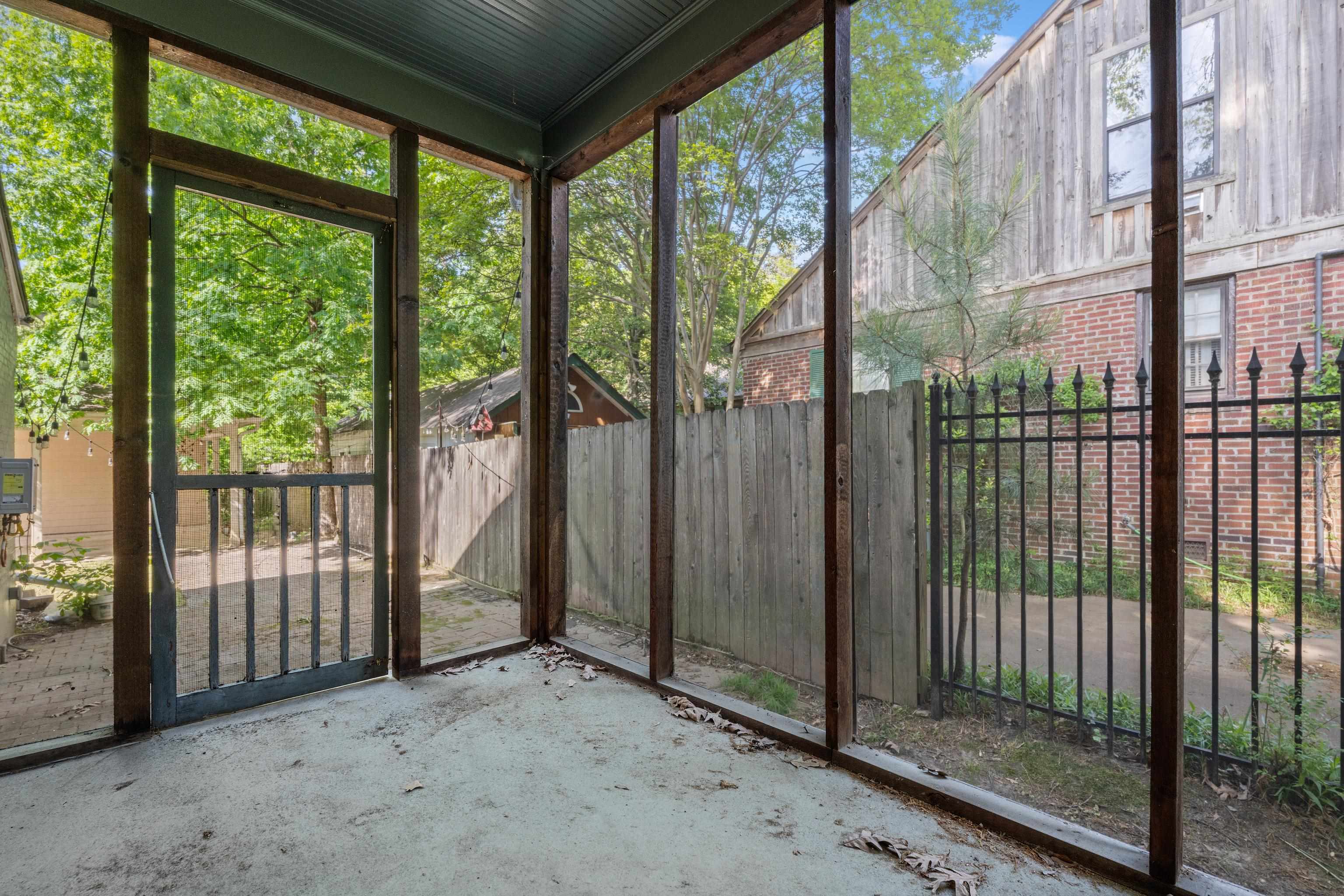 3592 Cowden Ave Property Photo 24