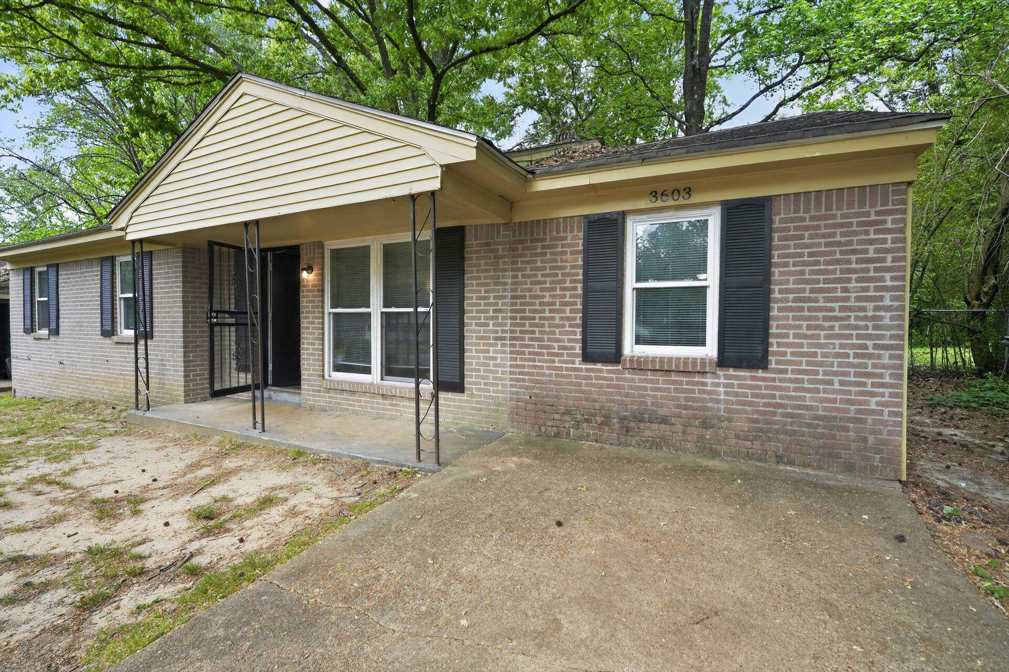 3603 Windermere Rd Property Photo 1
