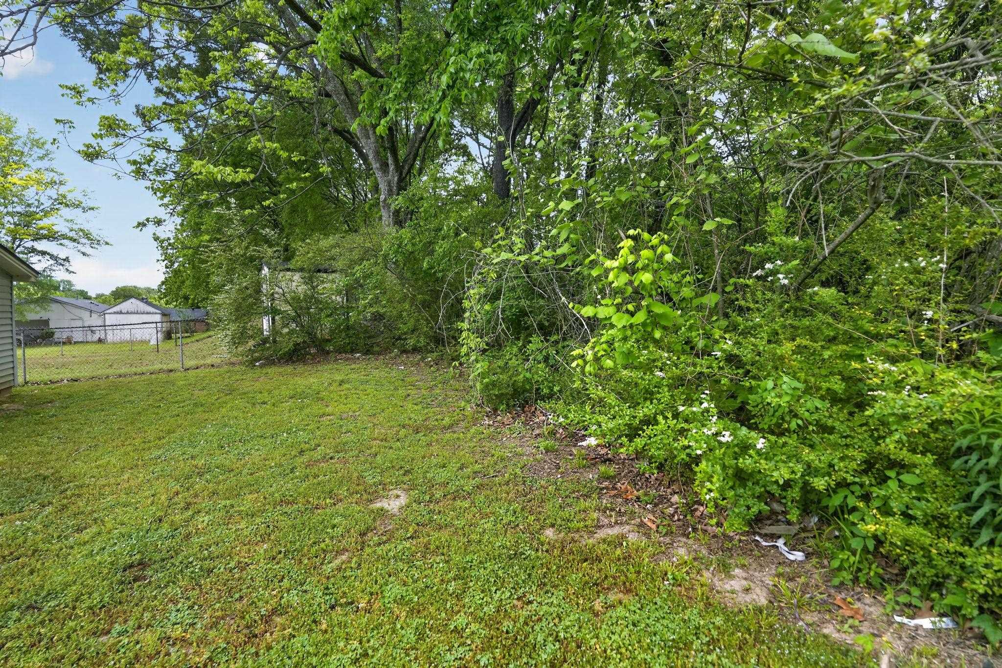 4286 Tonawanda St Property Photo 7