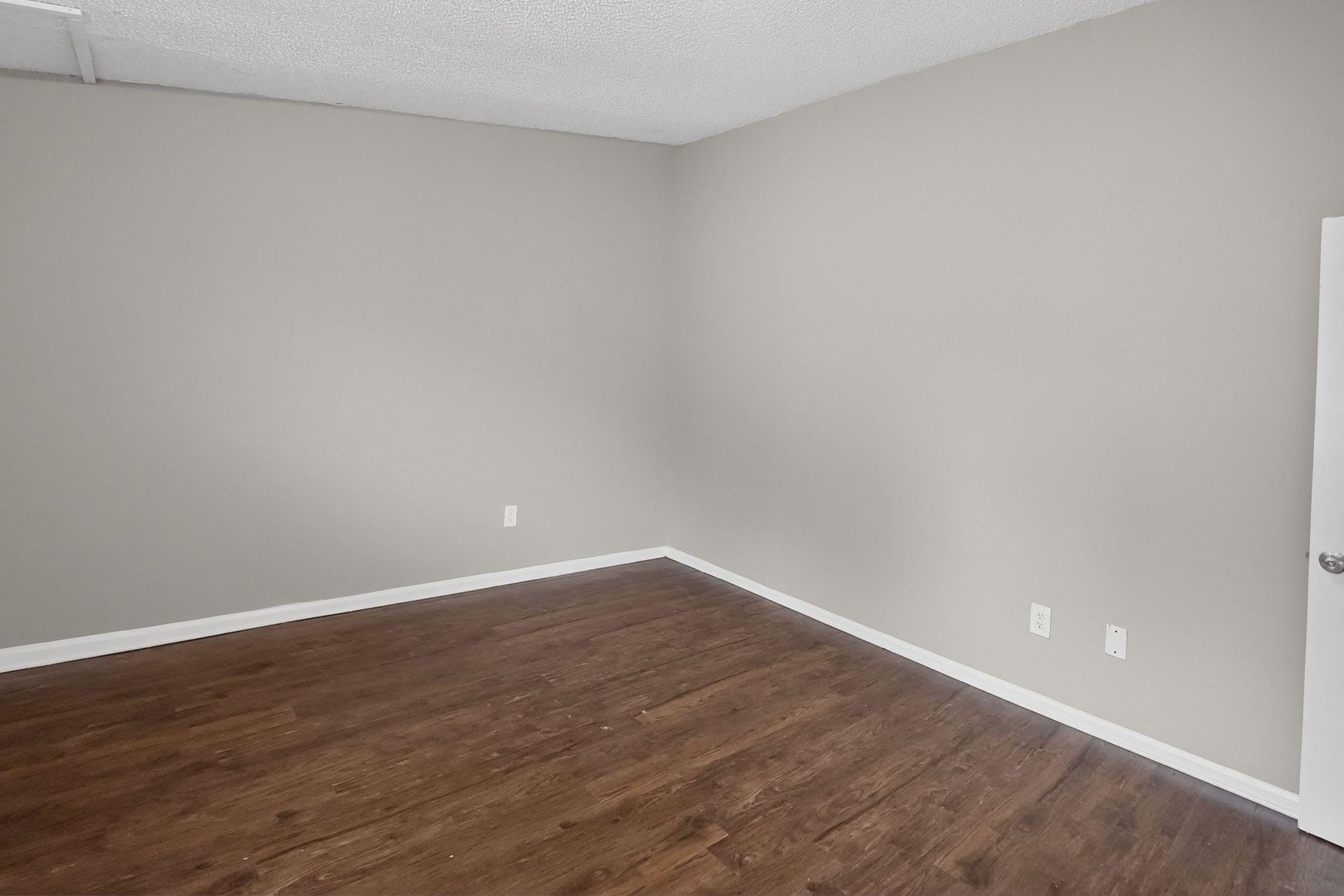4286 Tonawanda St Property Photo 28