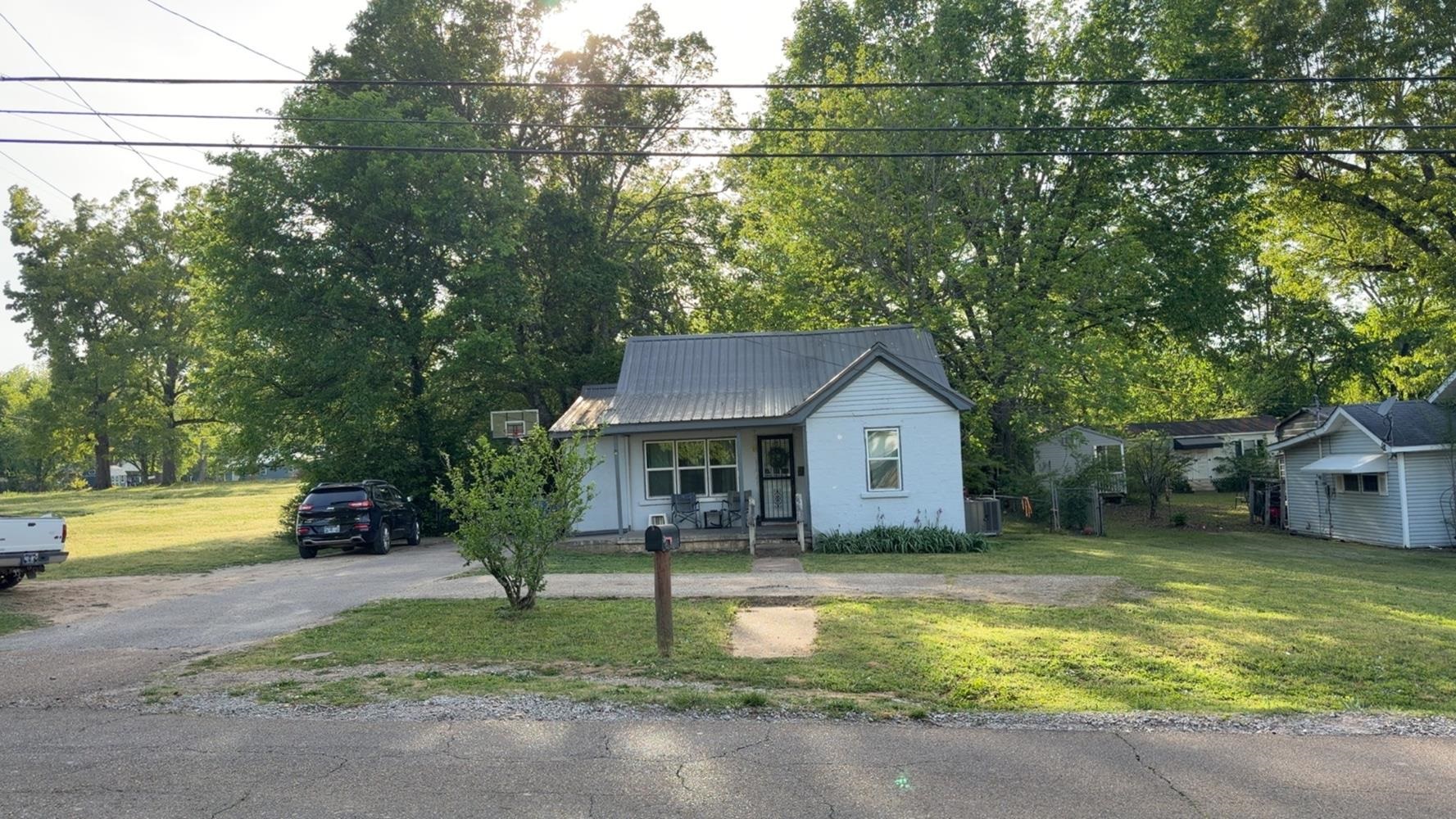 415 Patterson Rd Property Photo 17